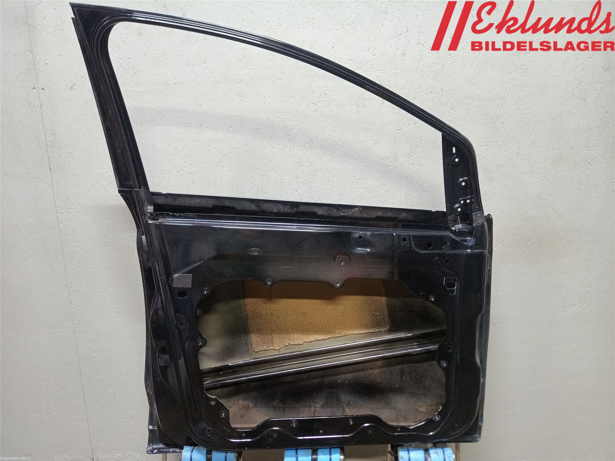 Ford KUGA 08-12 Dörr Fram Vänster