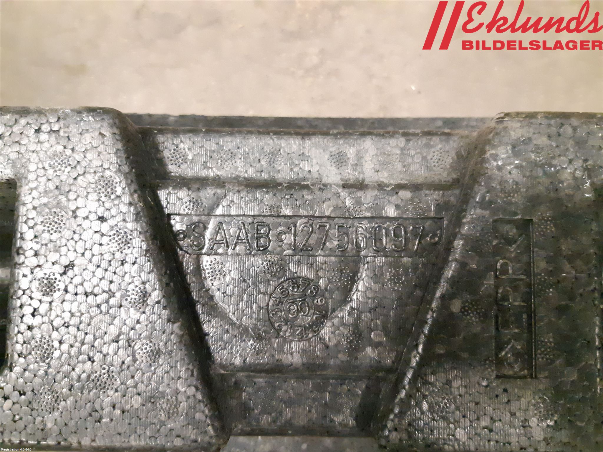 Saab 9-5     06-10 Stötfångare Deformelement Bak