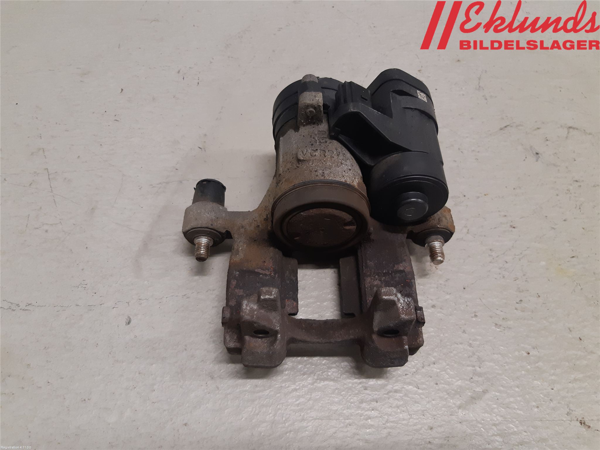 Volkswagen VW PASSAT 15-19 Bromsok Bak Höger