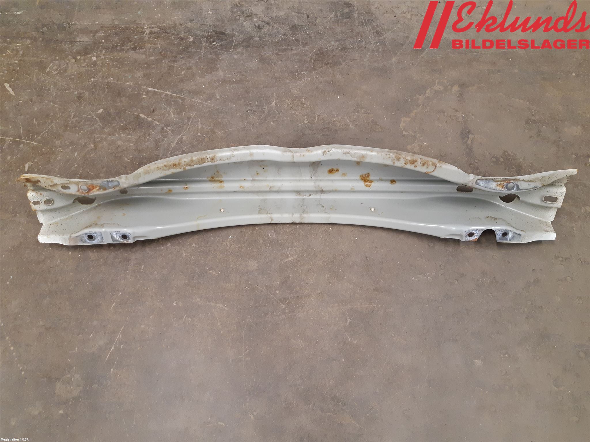 Volvo V70 08-13 Stötfångarbalk Bak