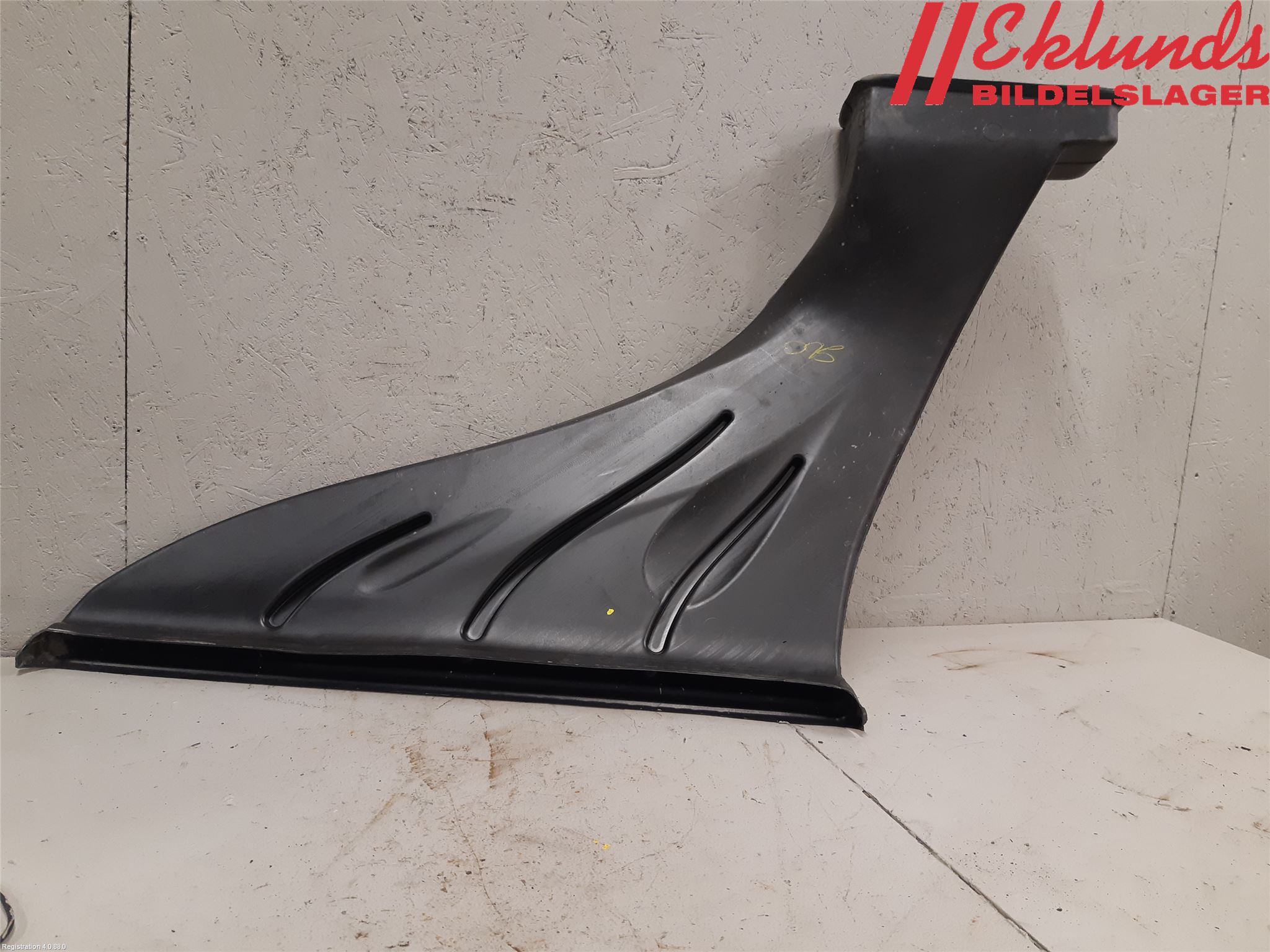 Tesla MODEL S 13- Deflektor Plåt-Plast Kylning