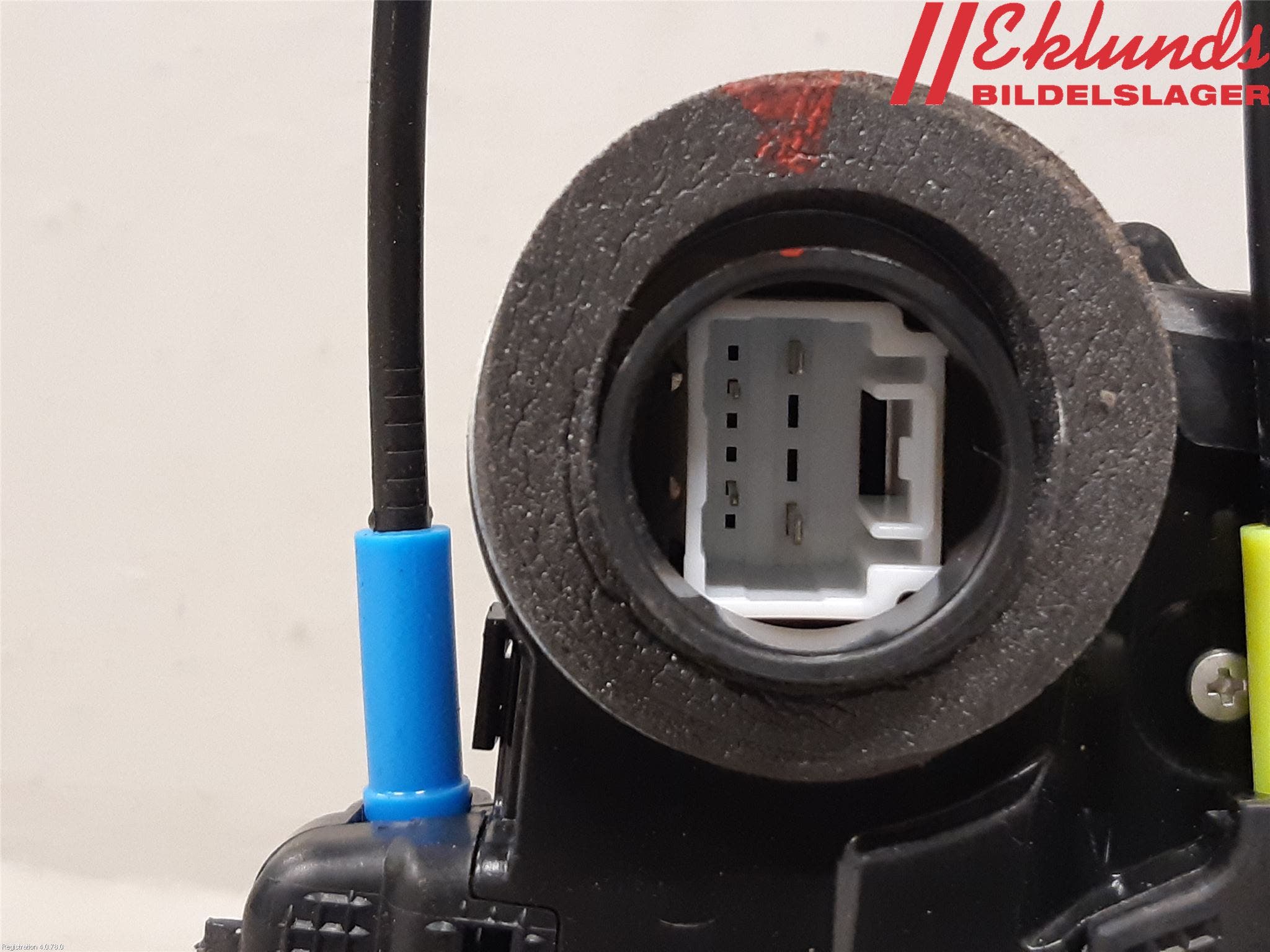 Toyota C-HR 16-23 Låskista-Dörrlås