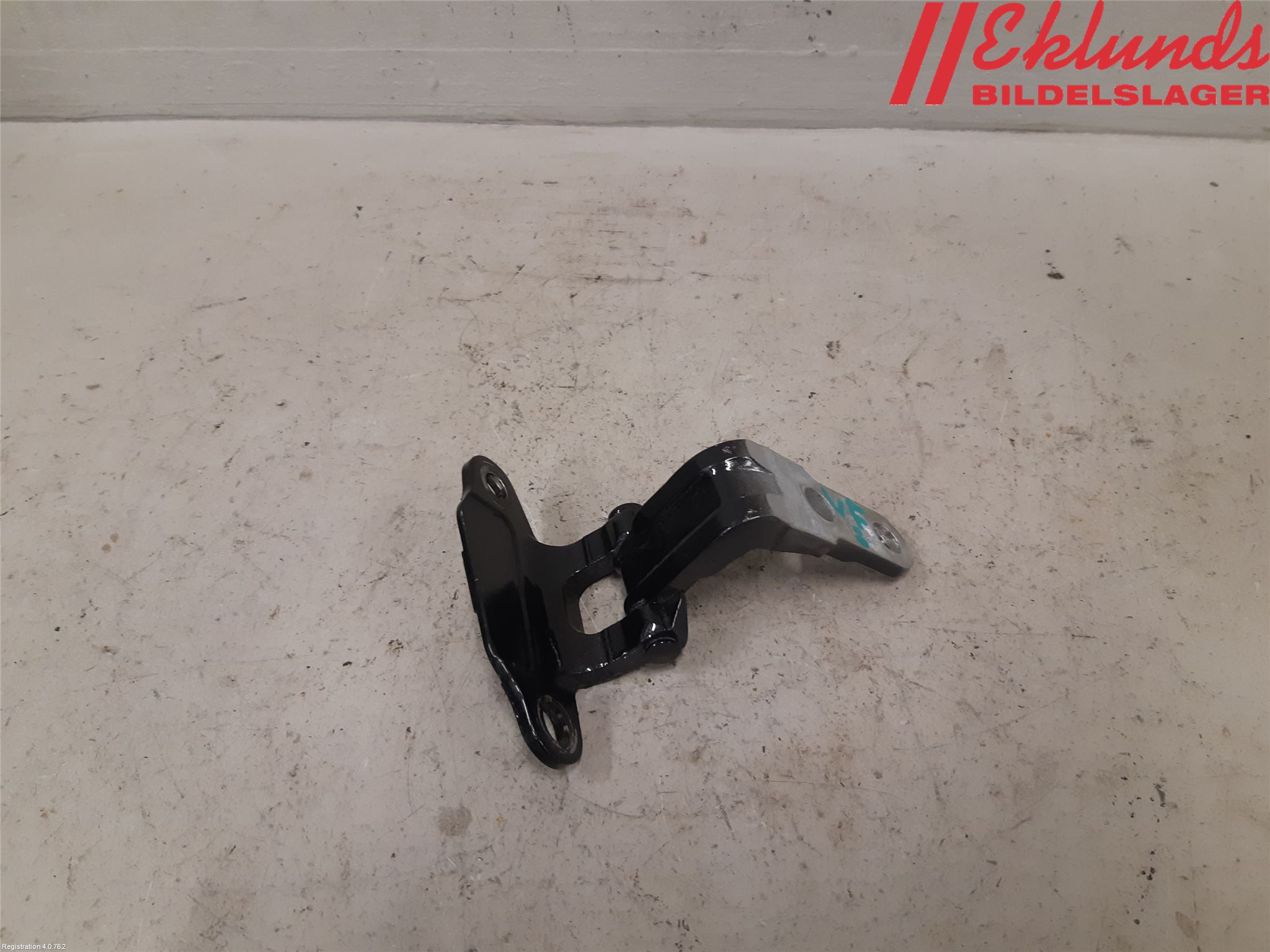 Lexus UX/300e 19- Dörrgångjärn