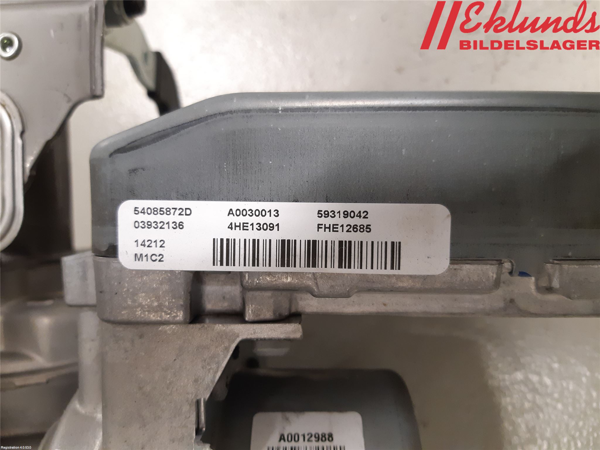 Mazda 2 (DE) 08-15 Rattaxelagg Med Inb Servo