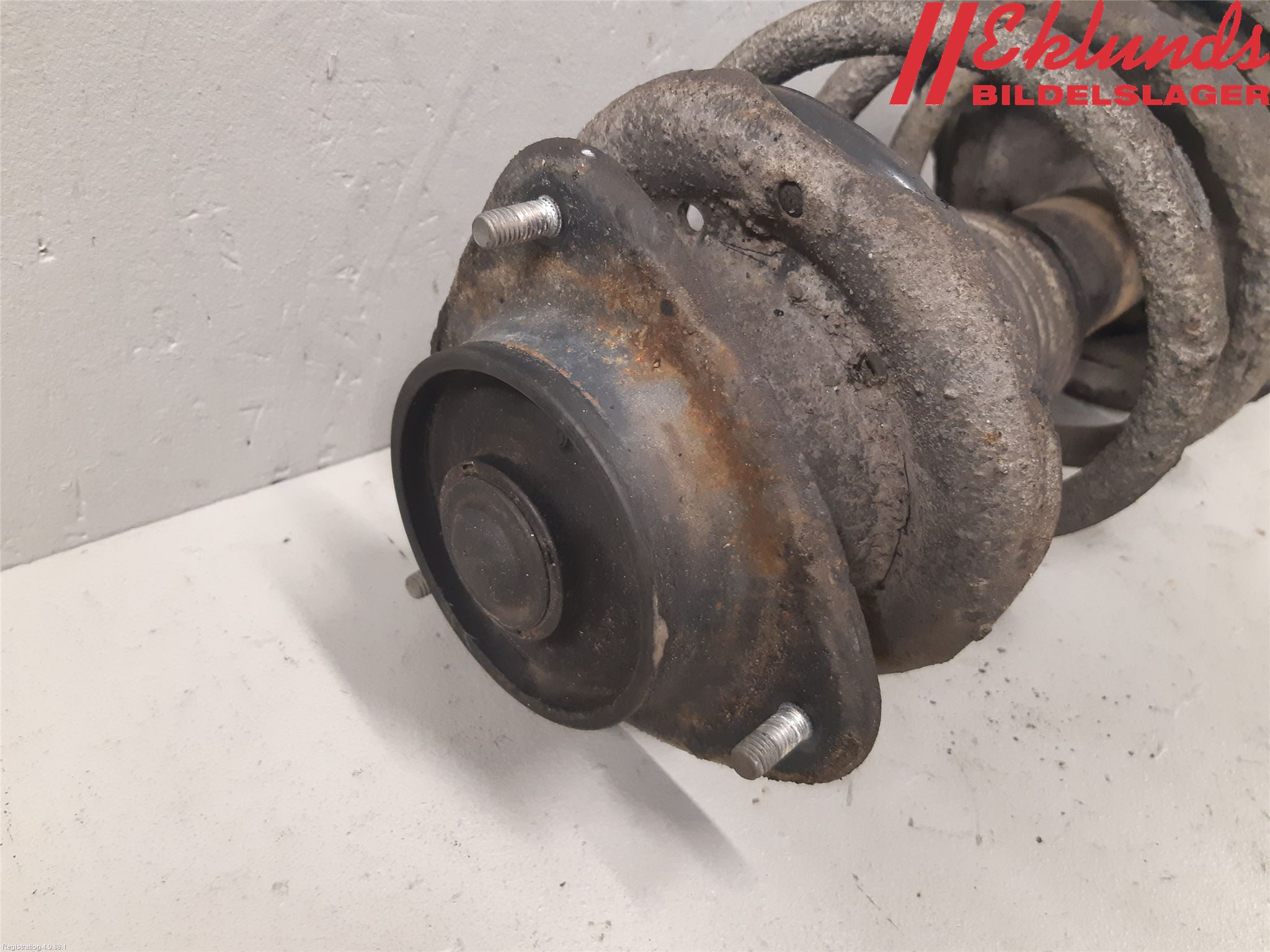 Subaru OUTBACK 15-20 Fjäderben Fram Vänster