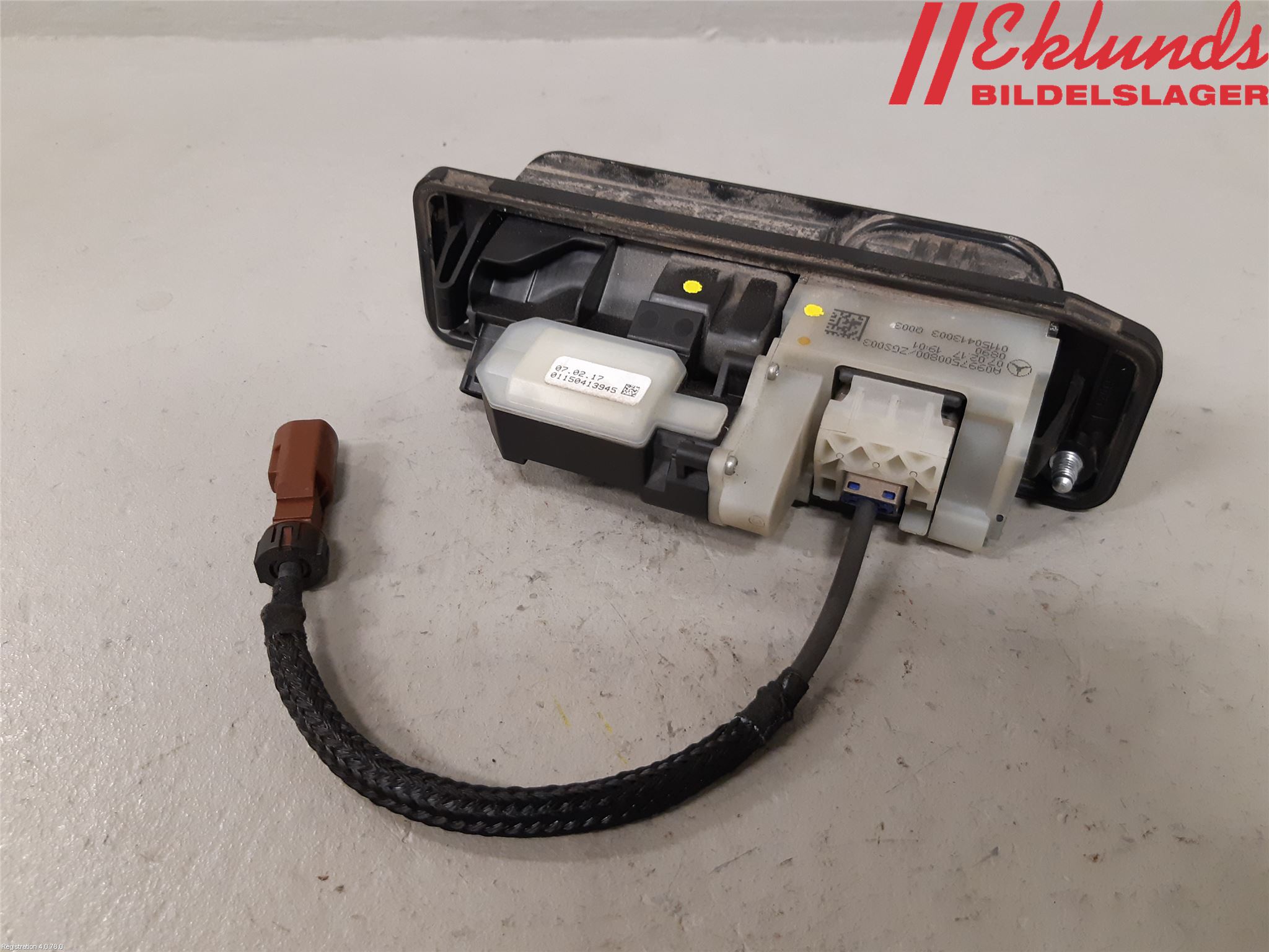 Mercedes-Benz MB E-KLASS (W213) 16-23 Bakluckehandtag
