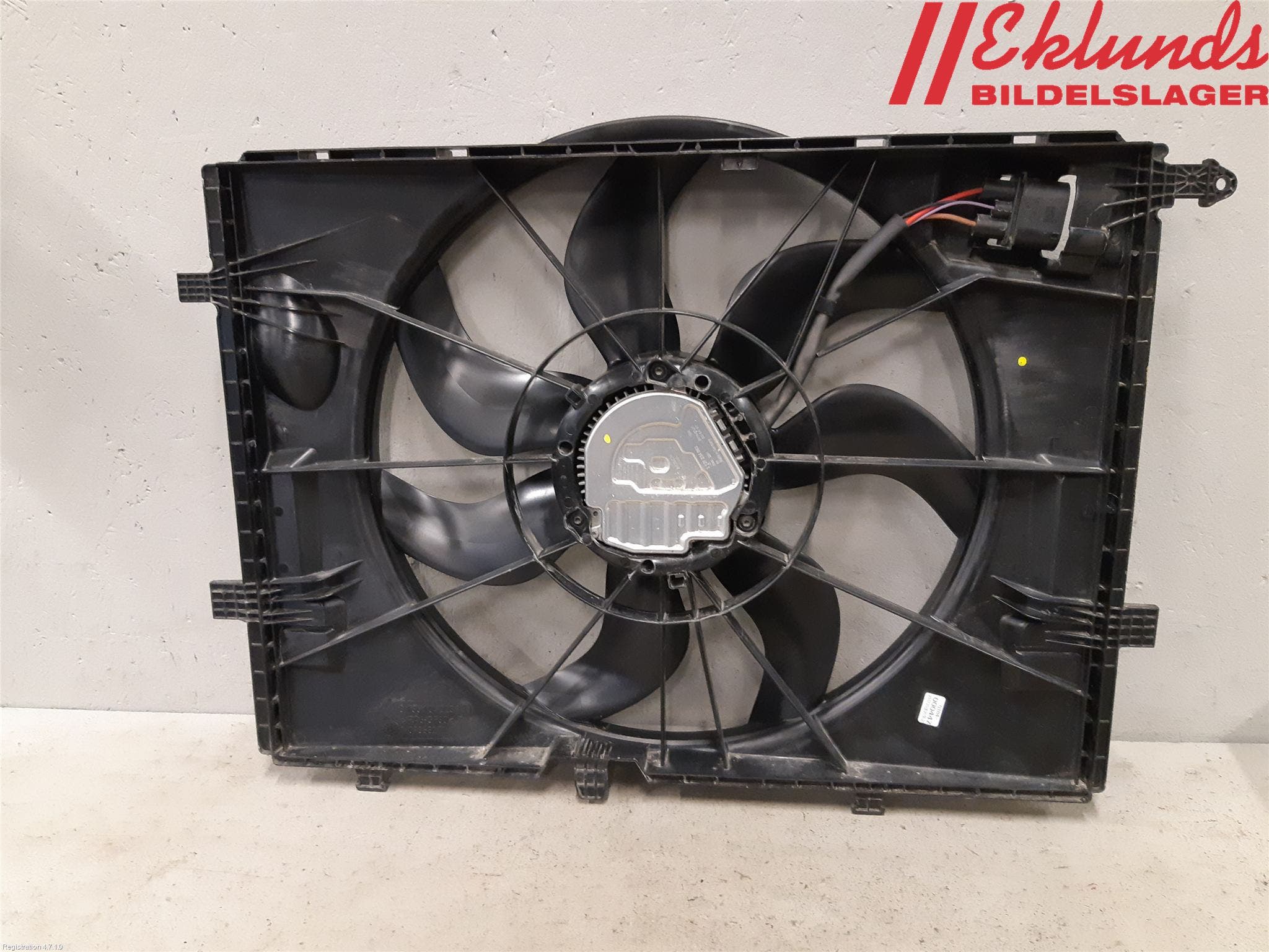 Mercedes-Benz MB E-KLASS (W213) 16-23 Kylfläkt El