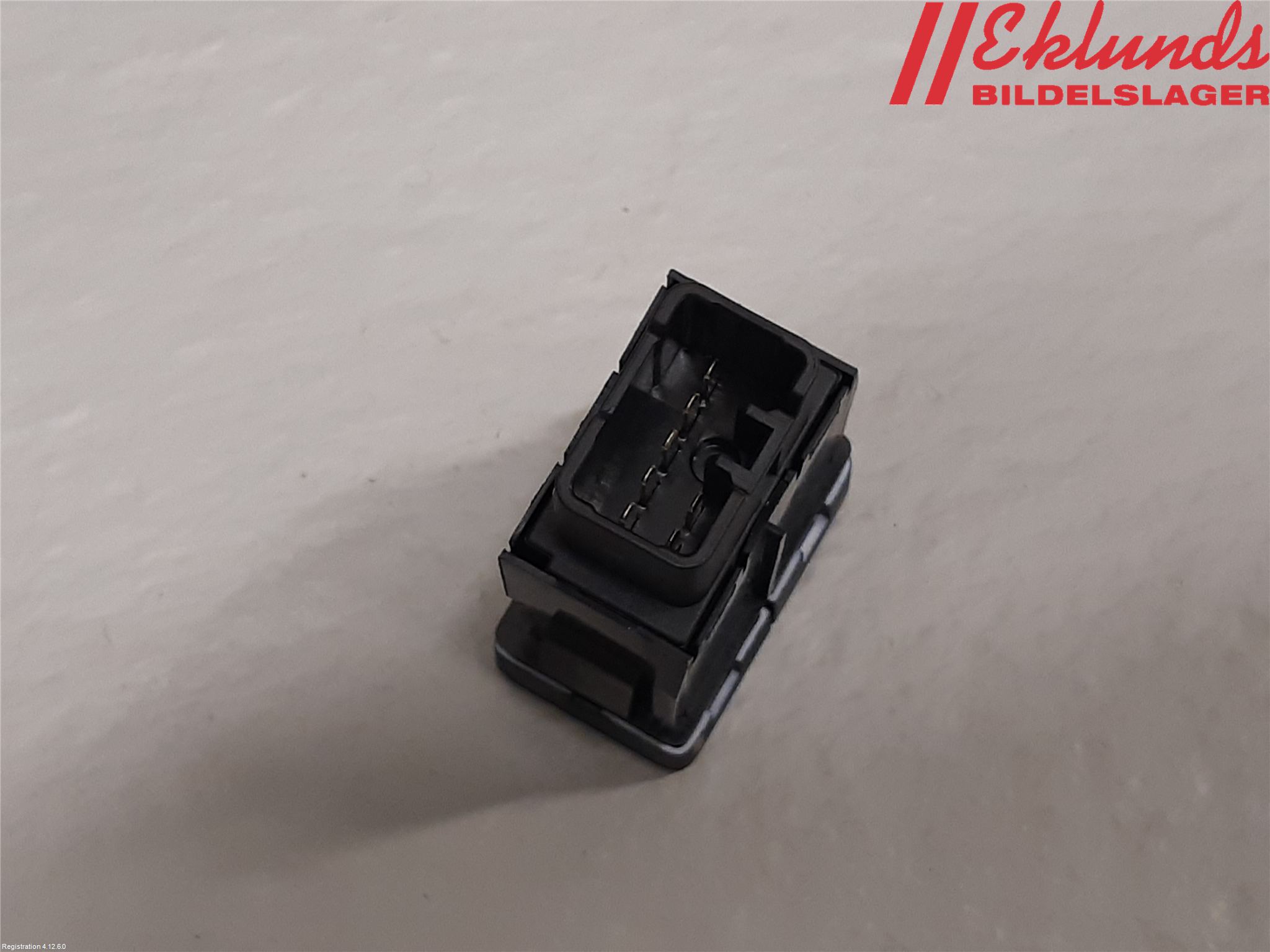 Suzuki VITARA 15- Strömställare Övrigt