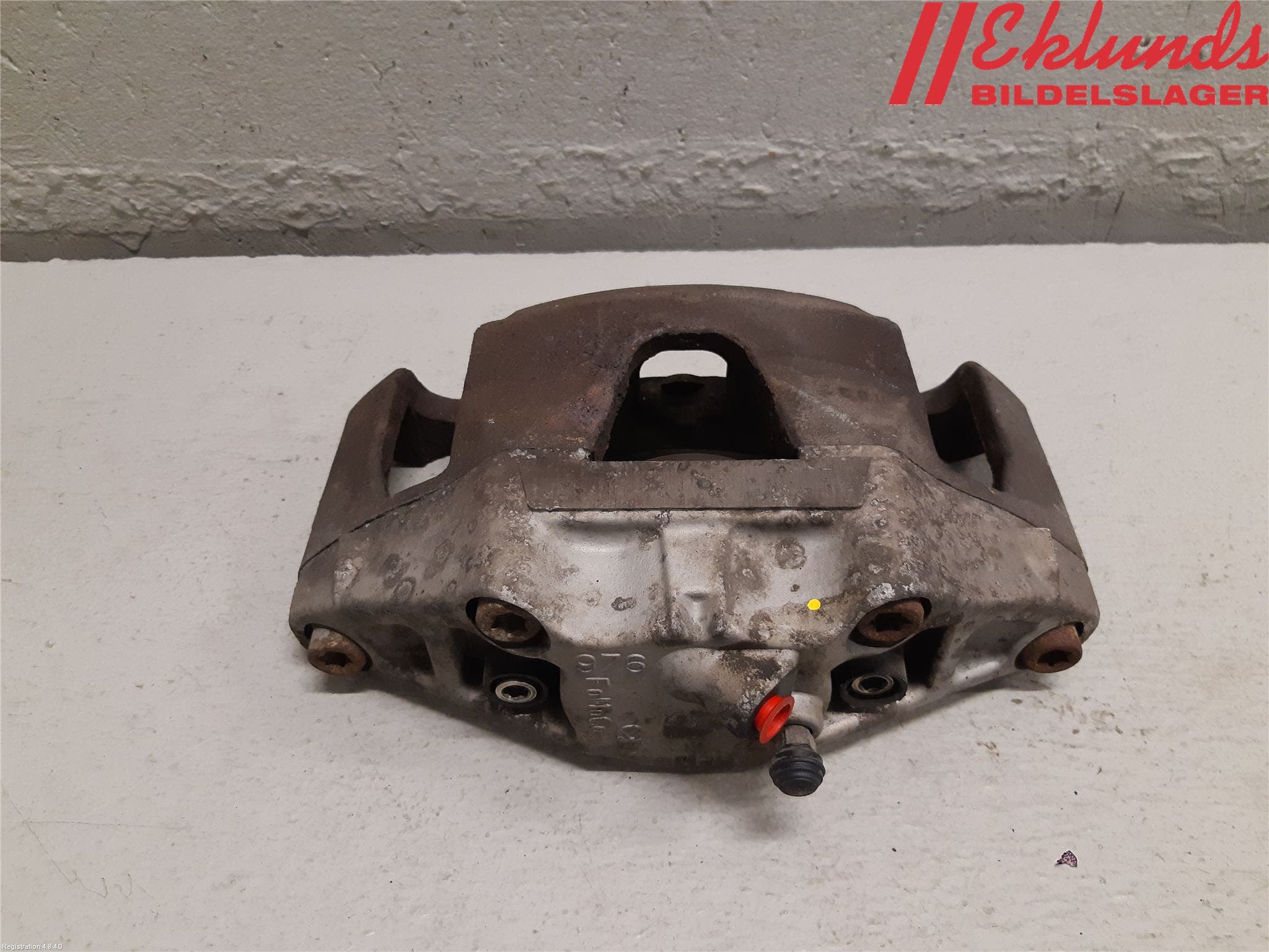 Volvo C70 06-10 Bromsok Fram Höger