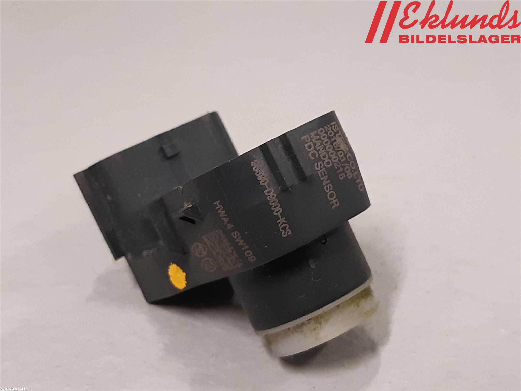 Kia SPORTAGE (QL) 16-21 Parkeringshjälp Frontsensor