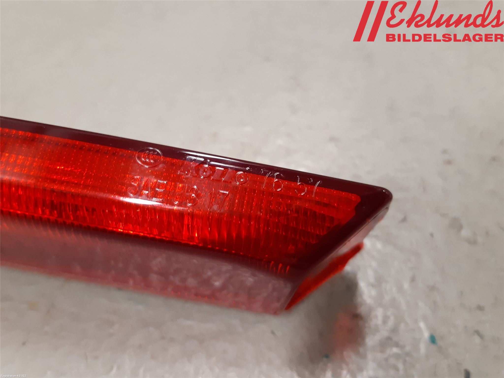 Lexus UX/300e 19- Bromsljus Bakruta