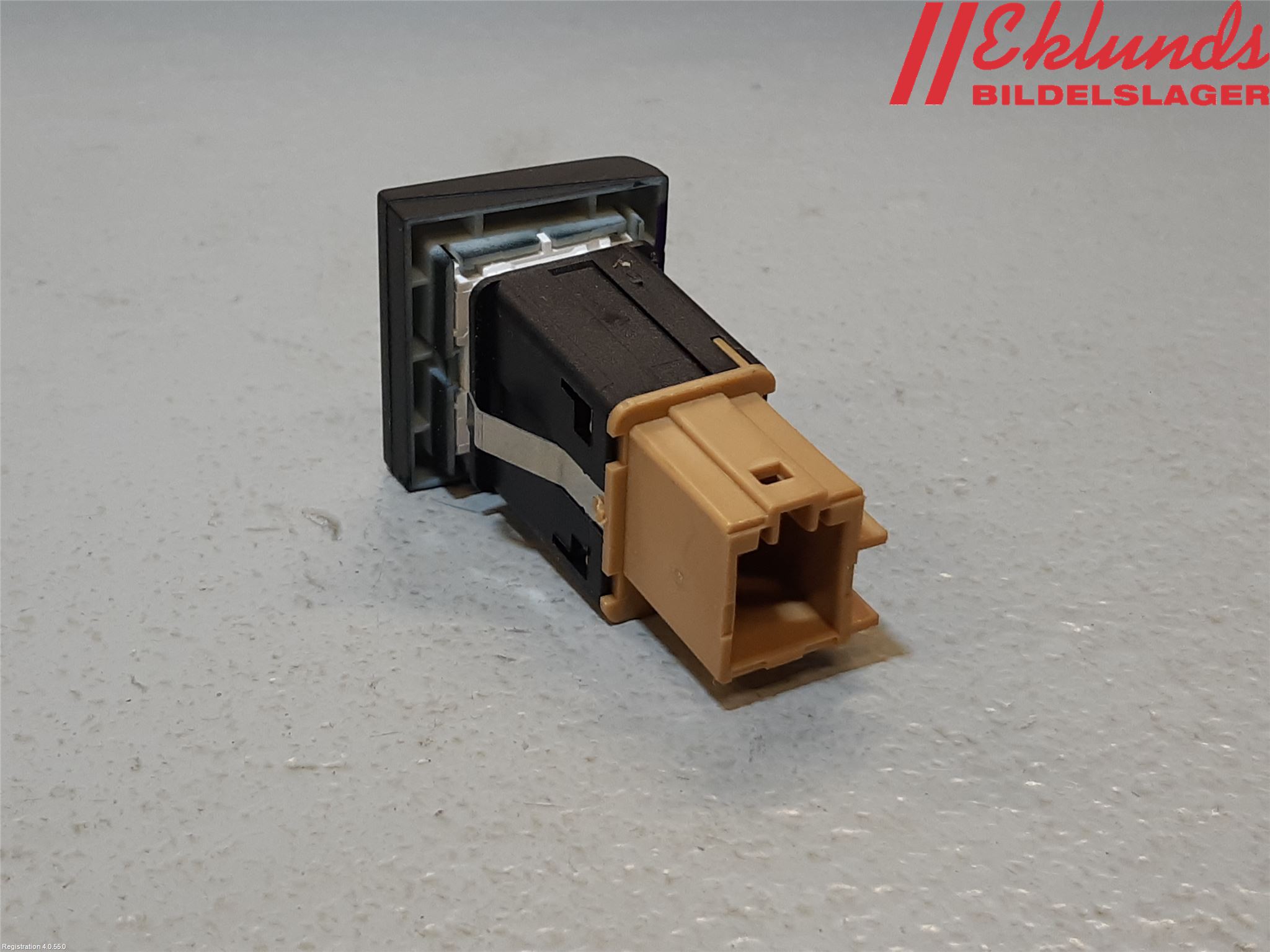 Volkswagen VW AMAROK 2H 10-22 Strömställare Diffspärr