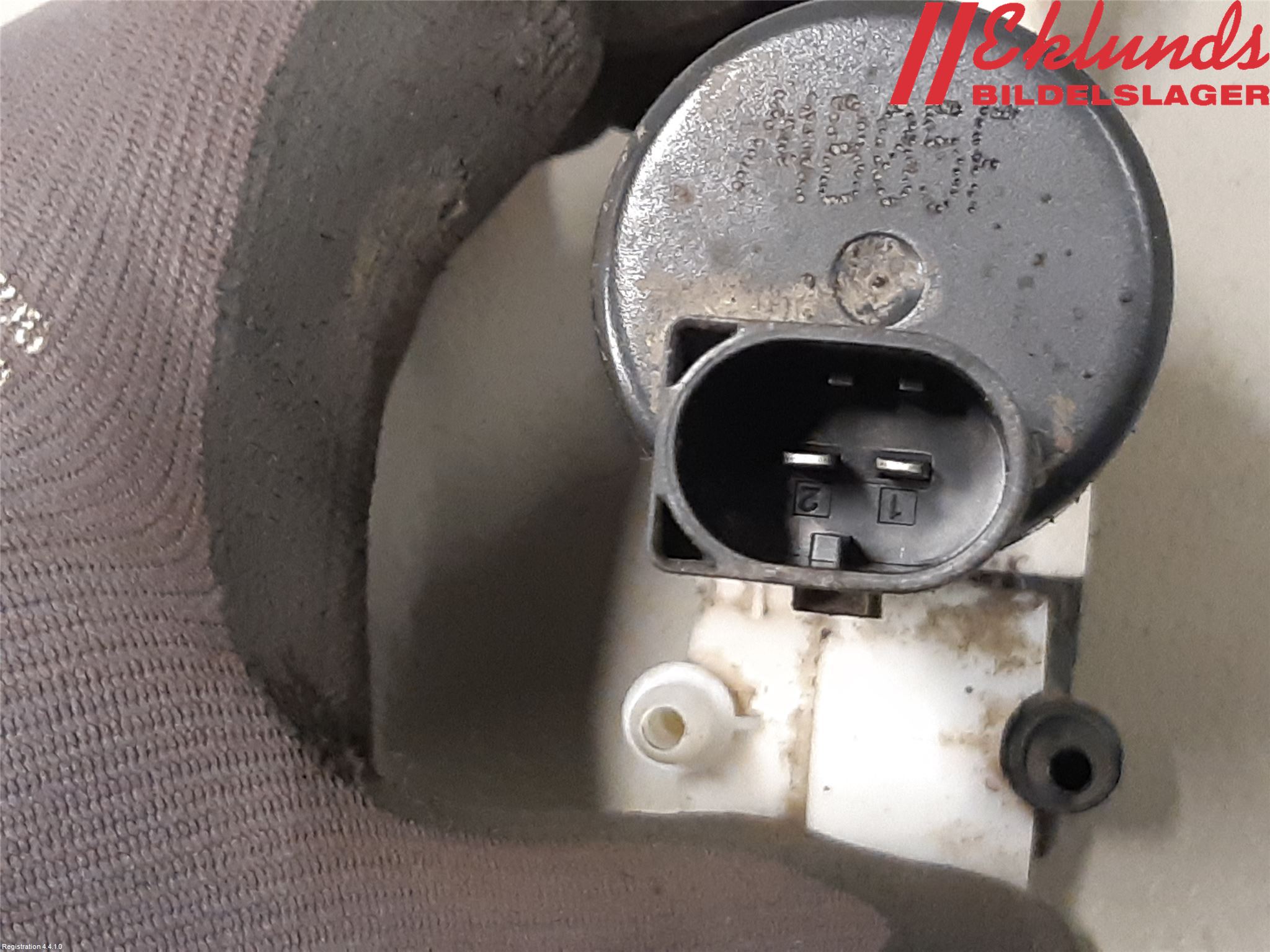 Volvo V60 14-18 Spolarpump Vindruta