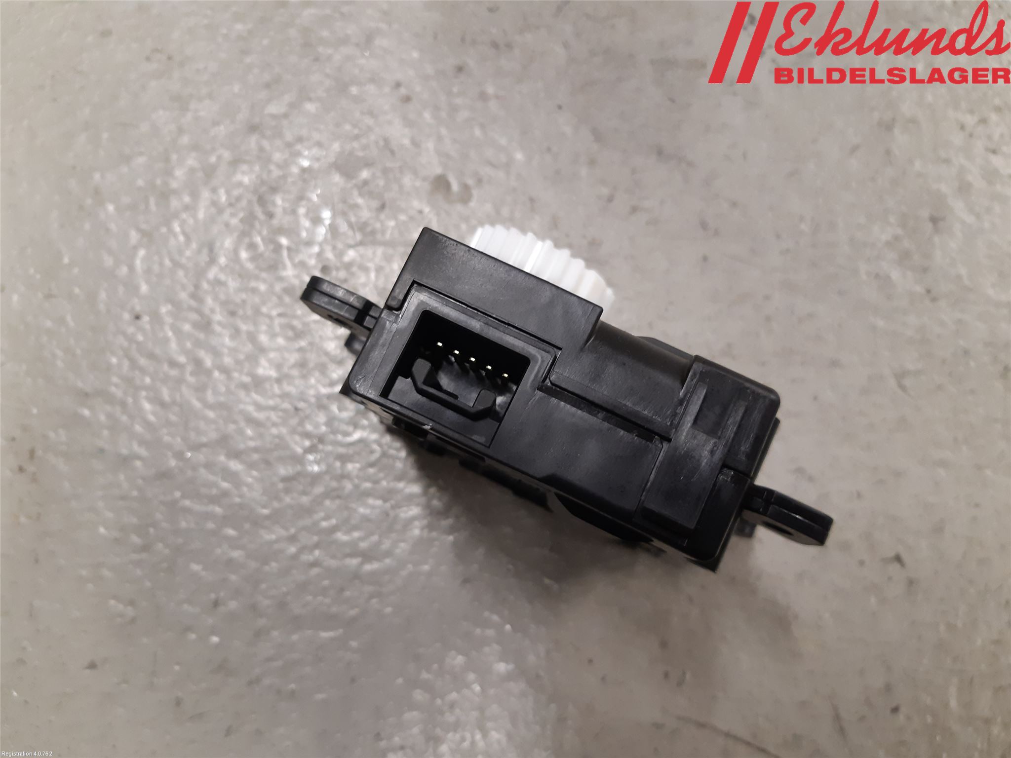 Lexus UX/300e 19- Ac Reglermotor