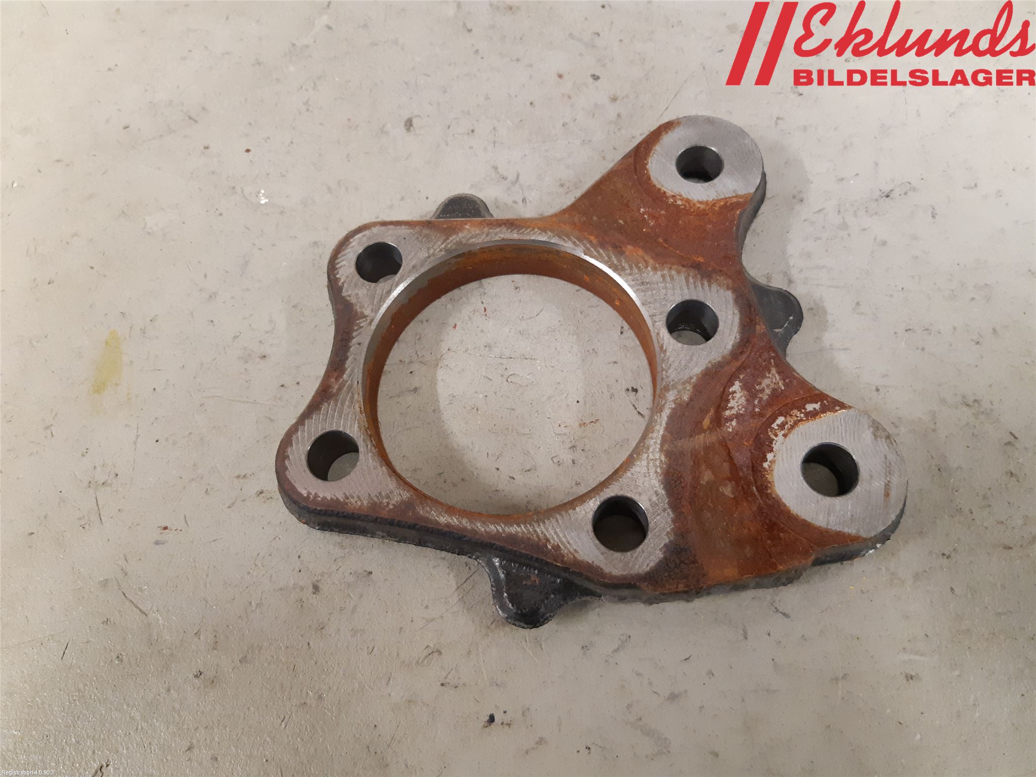 Toyota YARIS XP21 20- Hjullagerhus Bak Hö