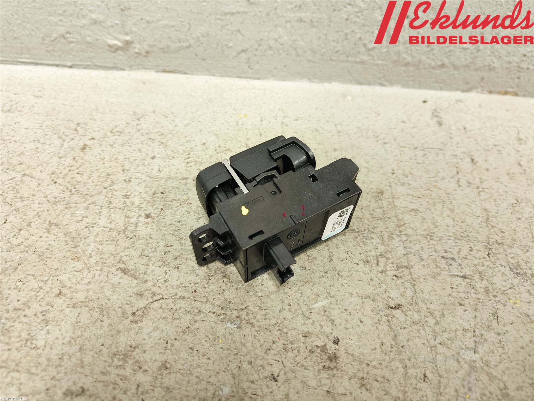 BMW 5 G30/G31/F90 17-23 Strömställare Parkeringsbroms