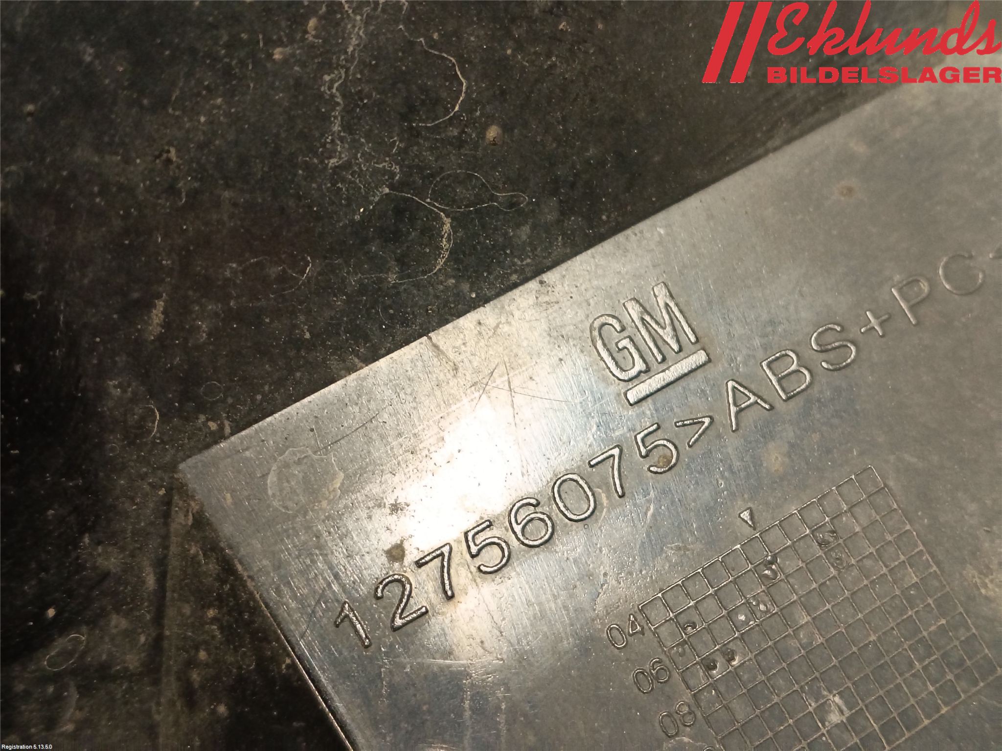 Saab 9-5     06-10 Stöt Utfyllnad-List-Grill
