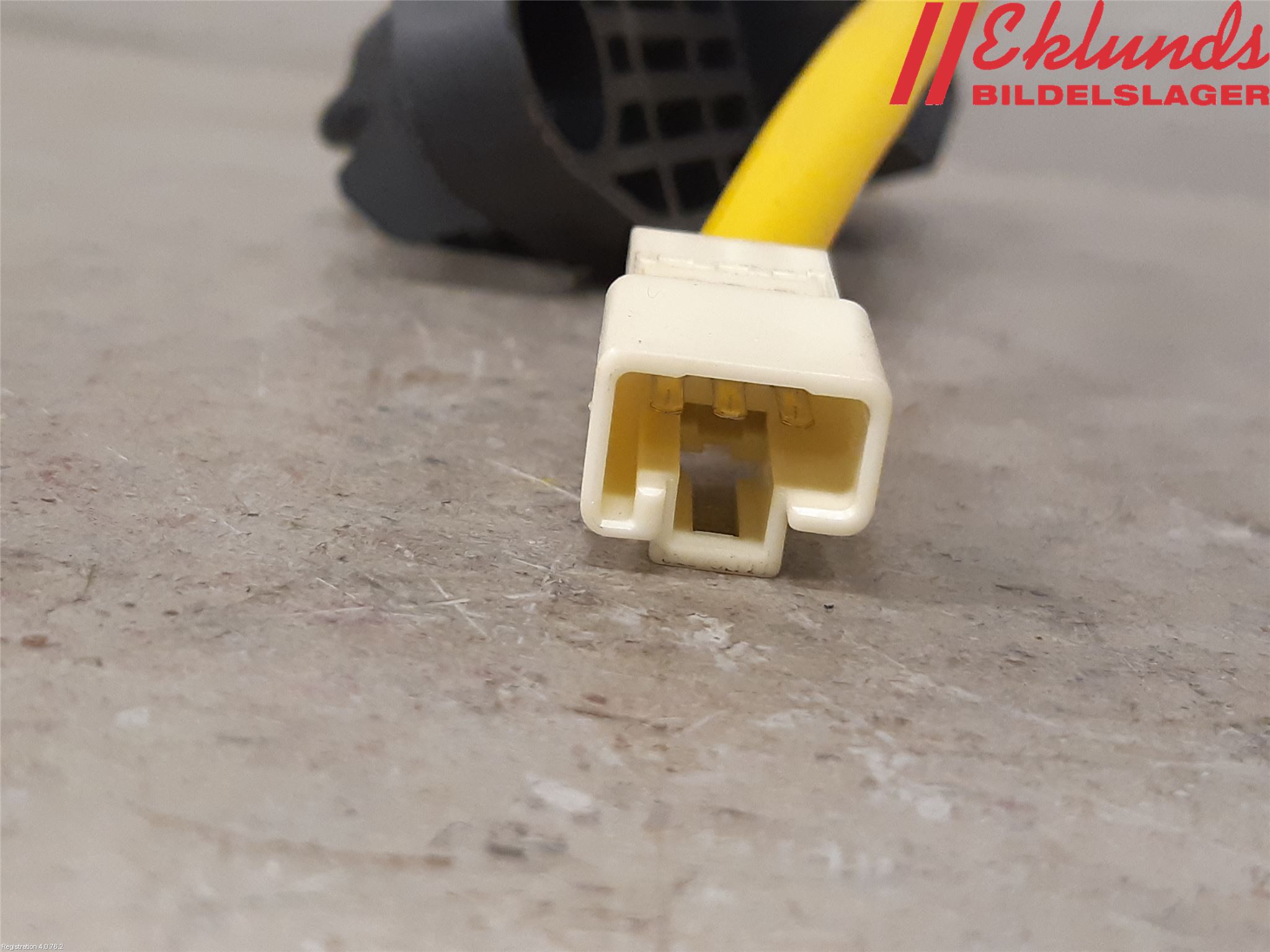 Mitsubishi OUTLANDER 13-21 Bakluckehandtag