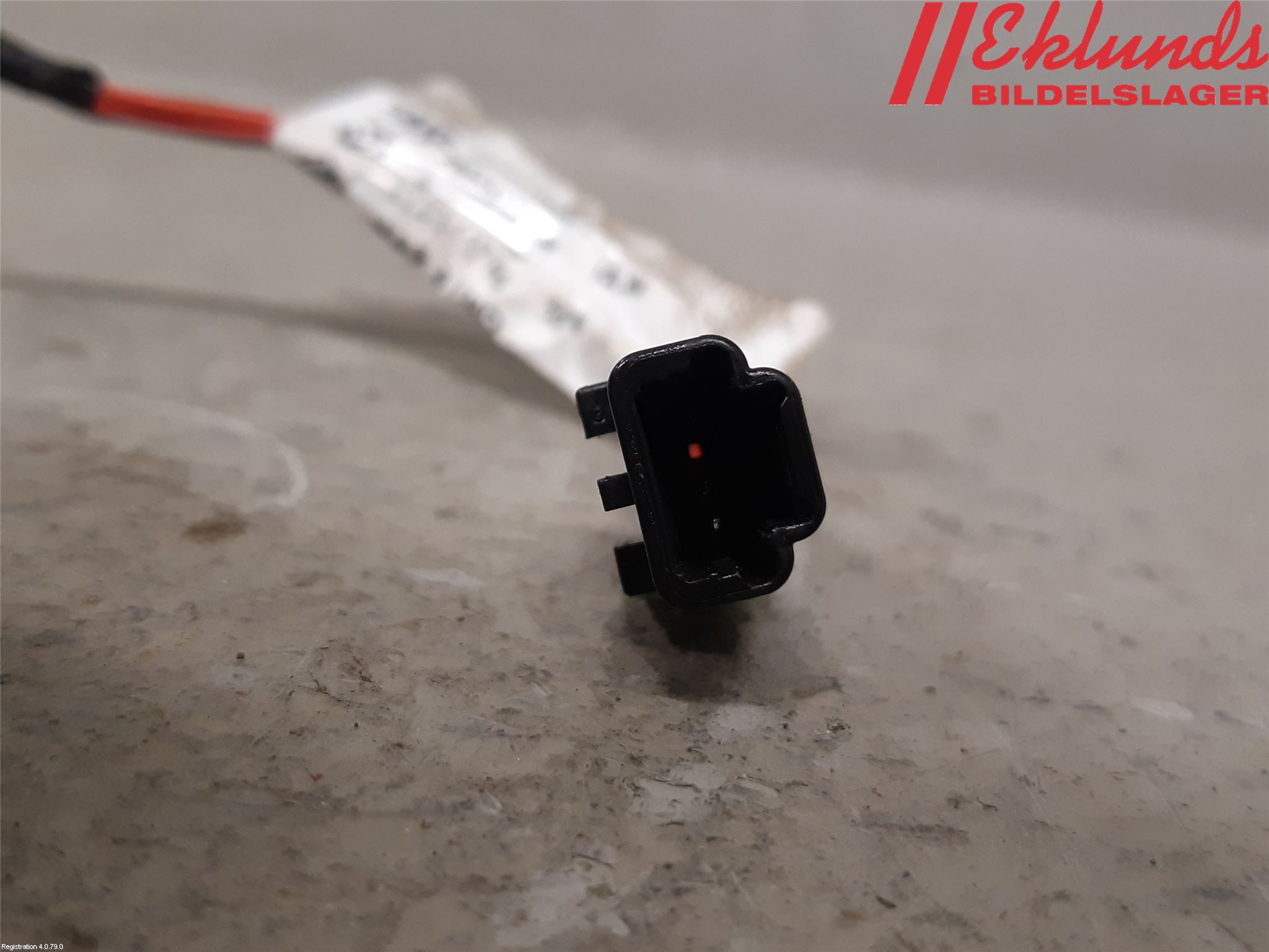 Renault CLIO IV 16-19 Bakljus Lucka Vä