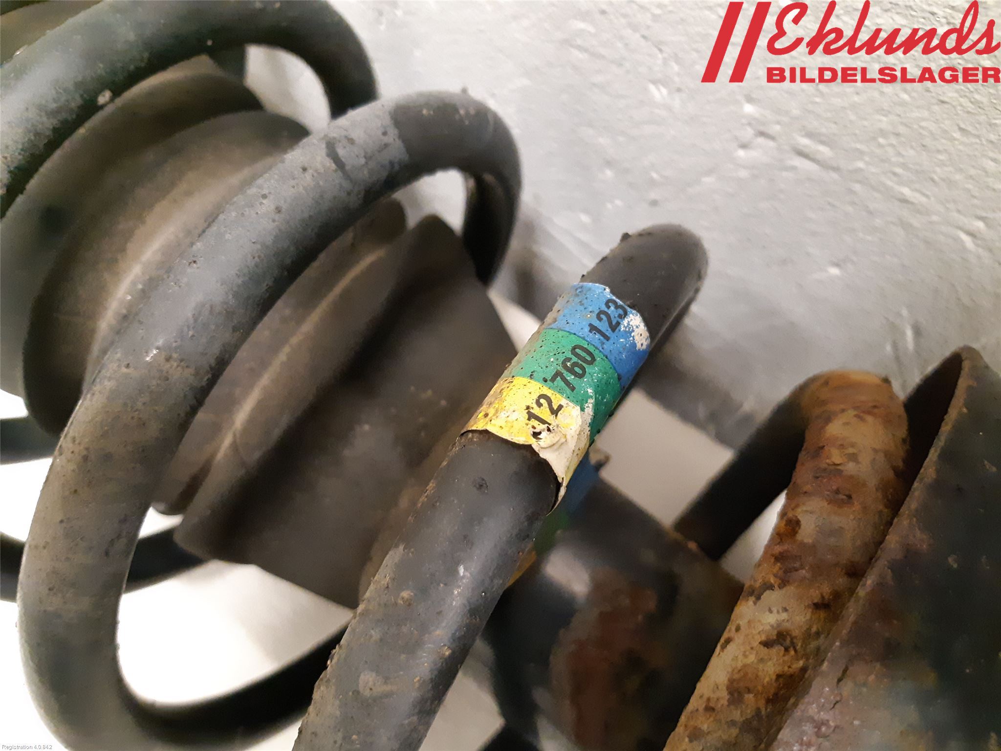 Saab 9-5     06-10 Fjäderben Fram Höger