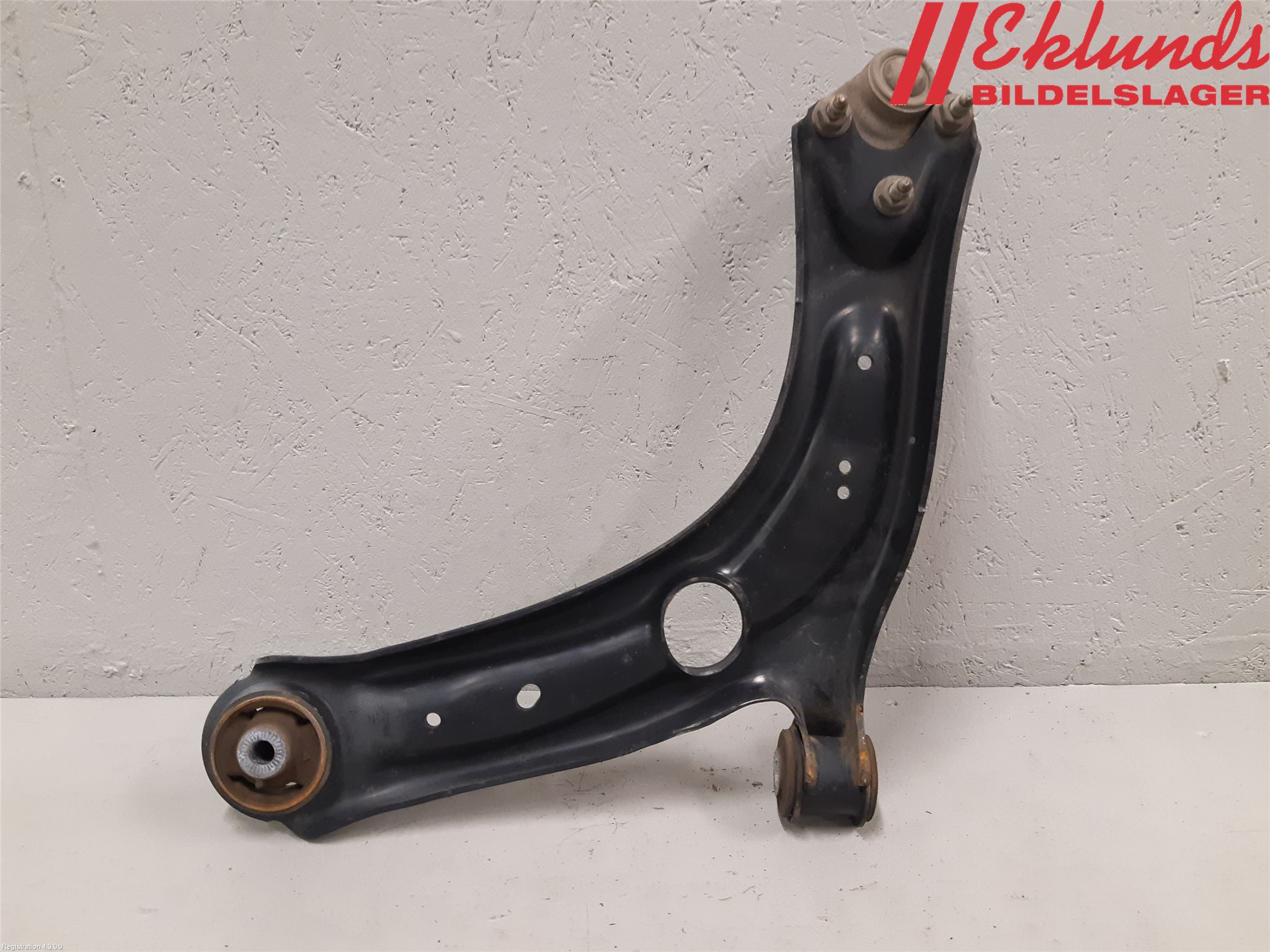 Volkswagen VW TIGUAN 16-24 Bärarm Fram Undre Hö