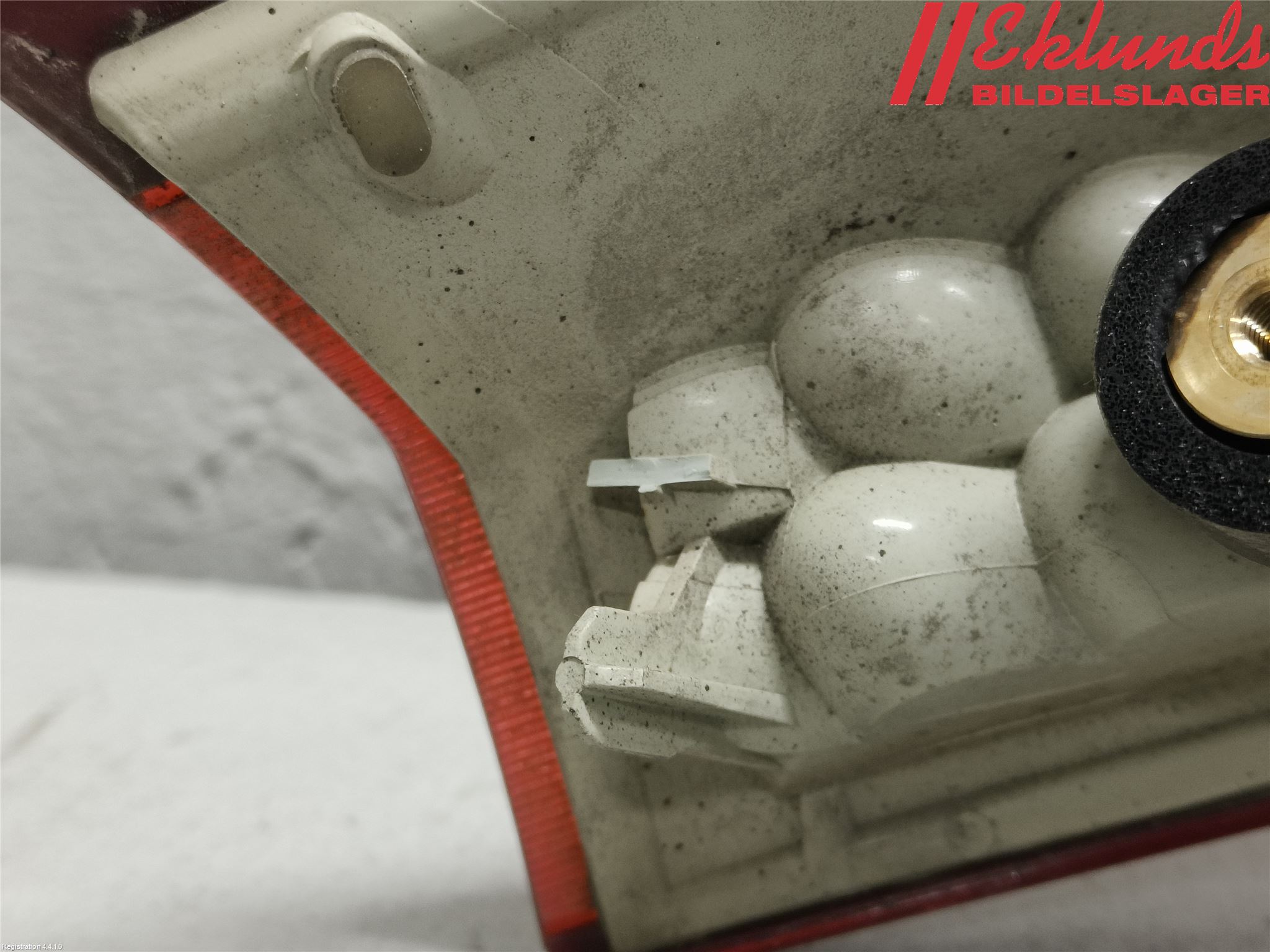 Volvo V70 08-13 Bakljus Lucka Vä