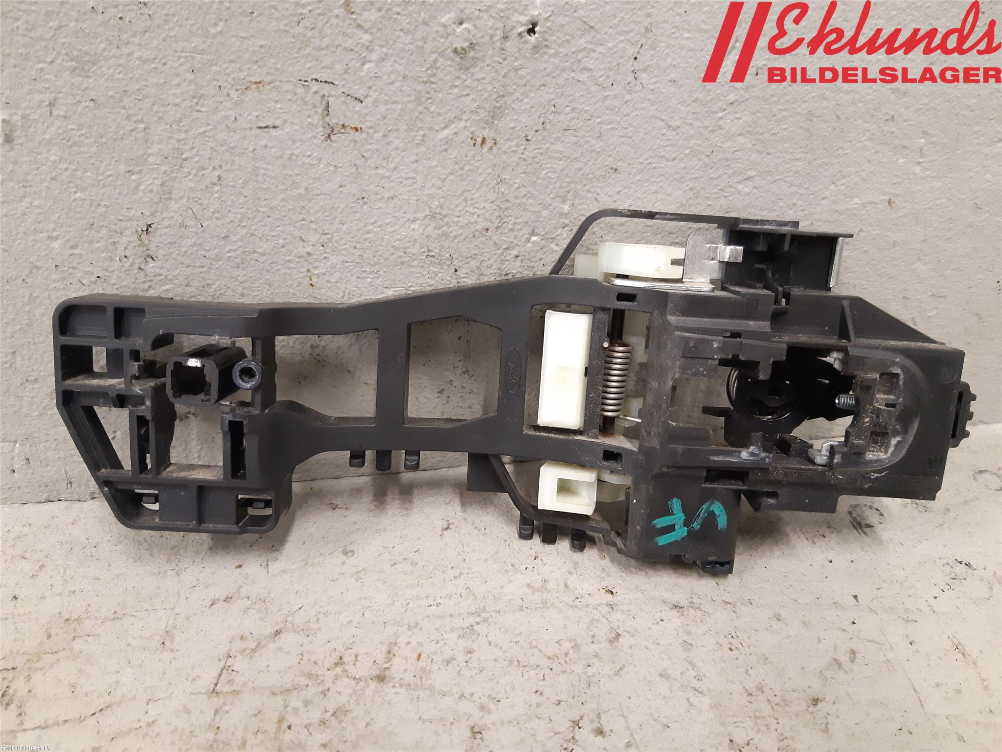 Ford KUGA 17-19 Dörrhandtag Yttre Vä