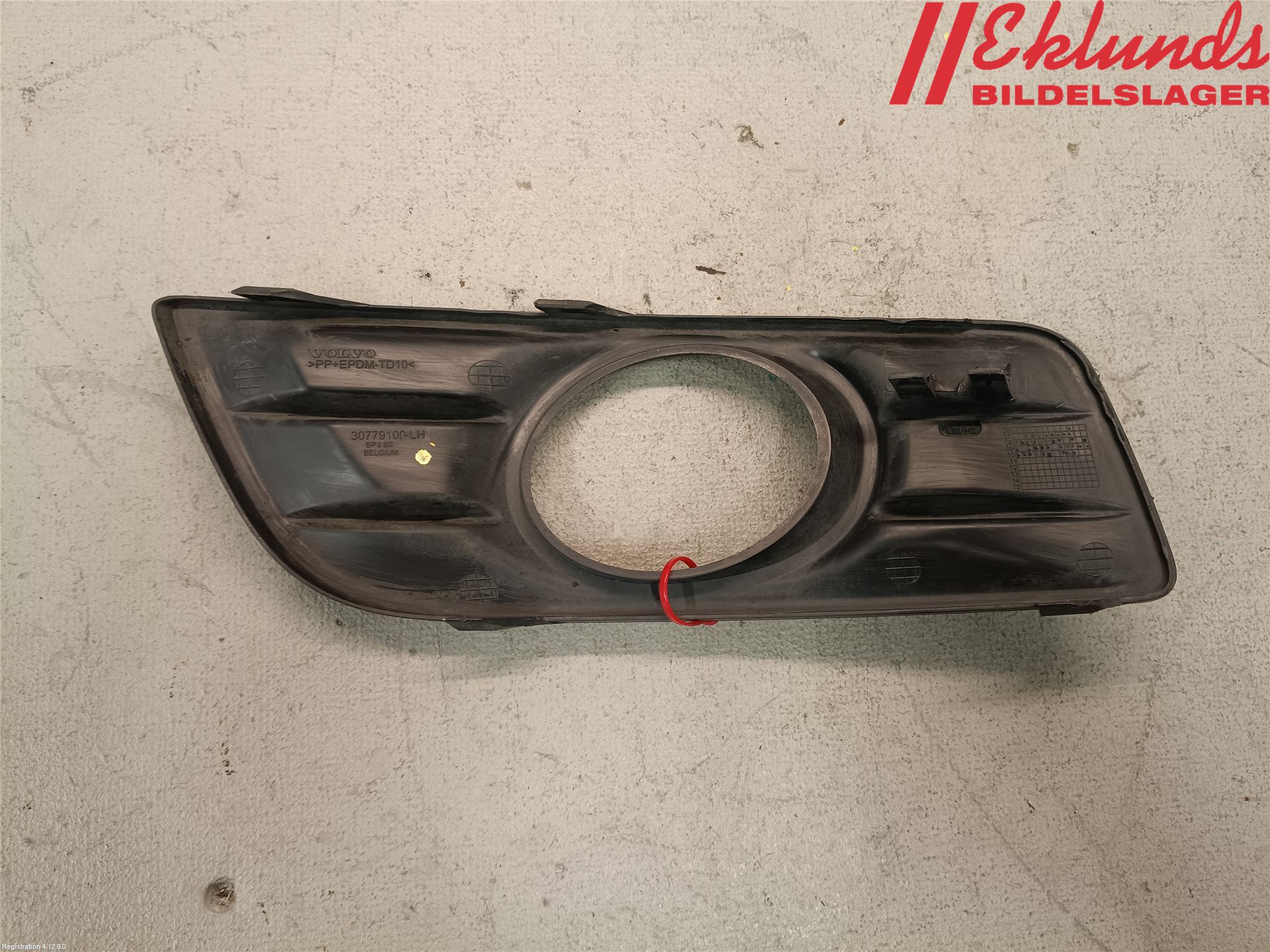 Volvo V50 08-12 Dimljussarg Fram