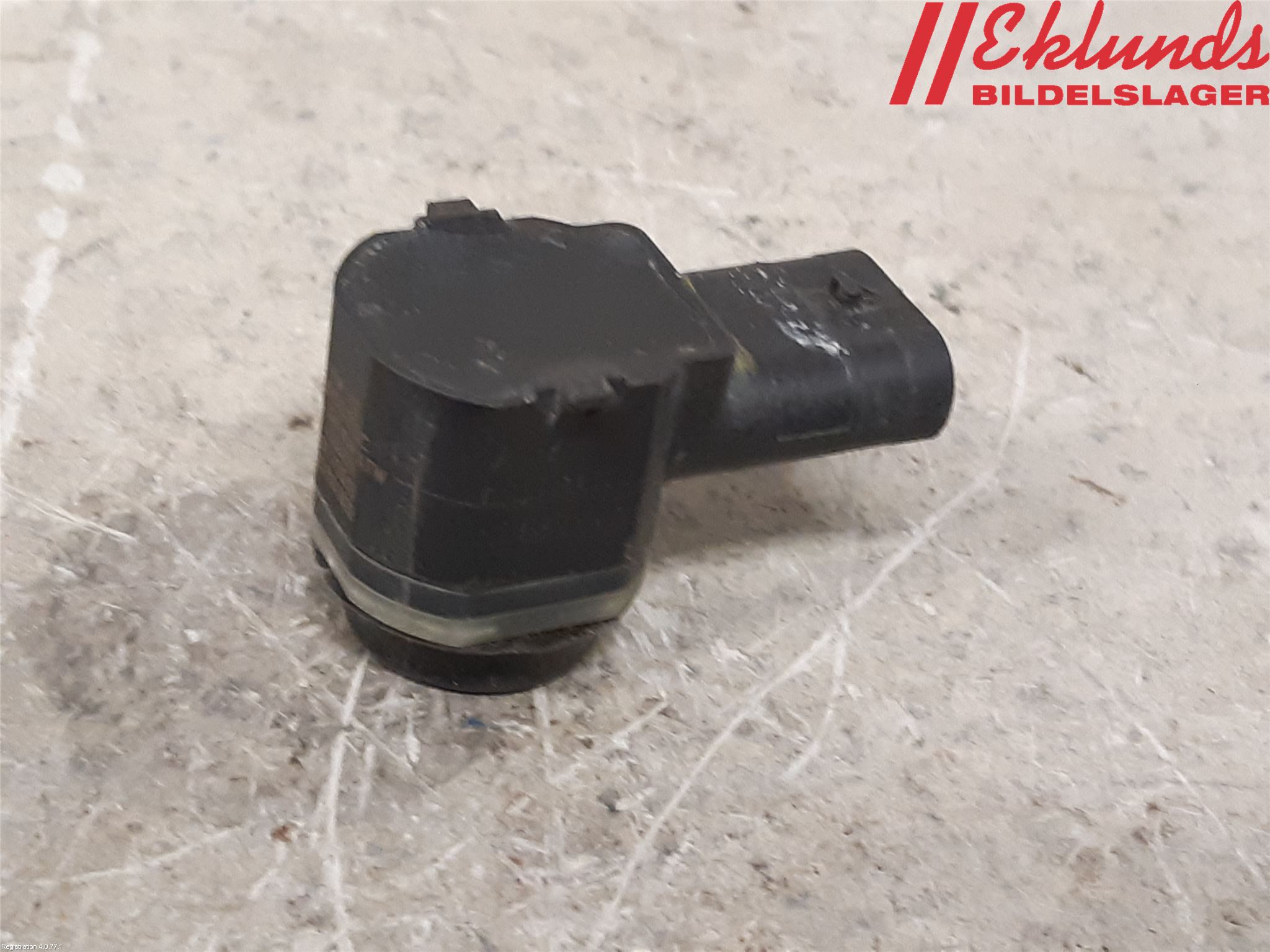 Volkswagen VW TOURAN 10-15 Parkeringshjälp Frontsensor