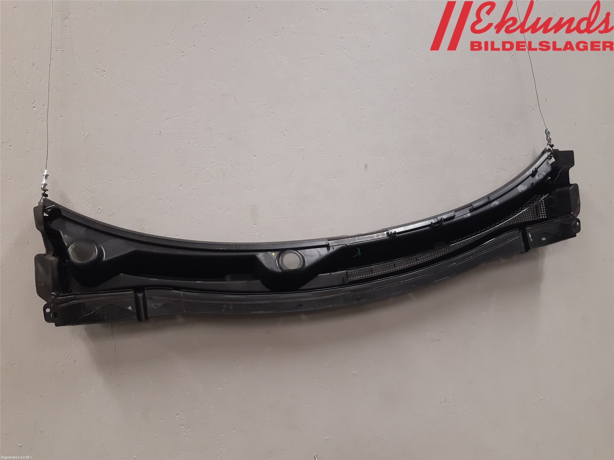 Mitsubishi OUTLANDER 13-21 Torpedplåt-Torpedplast