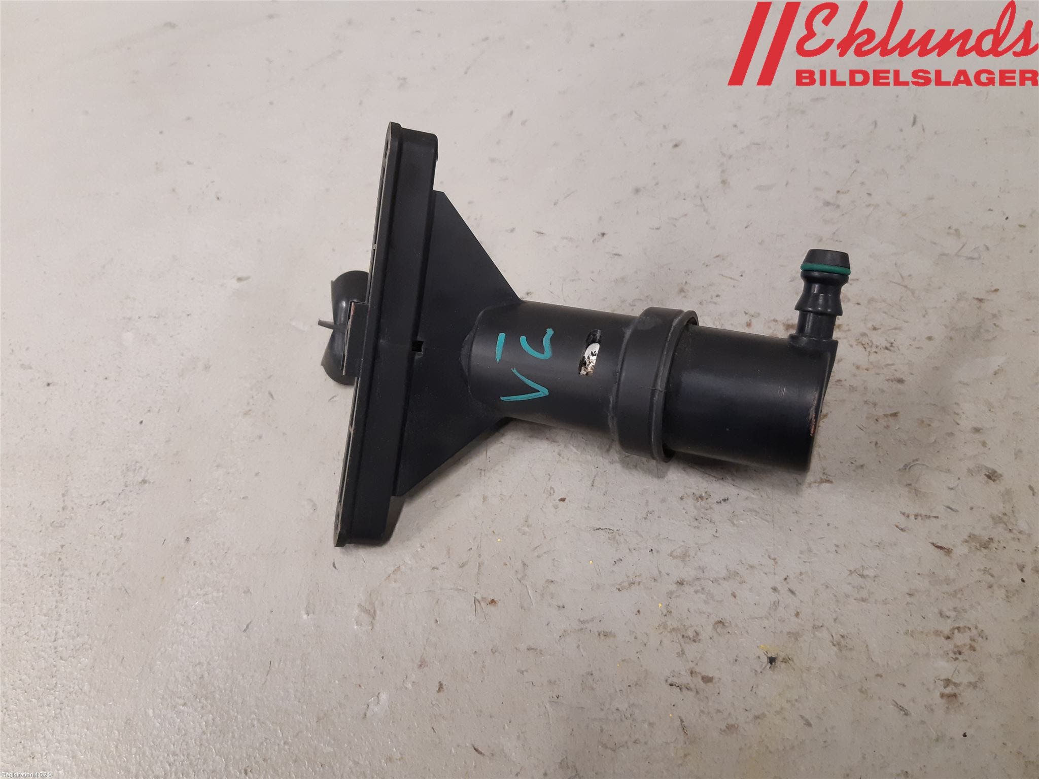 BMW 5 E60/61 Sed/Tou 02-10 Spolarmunstycke Strålkastare