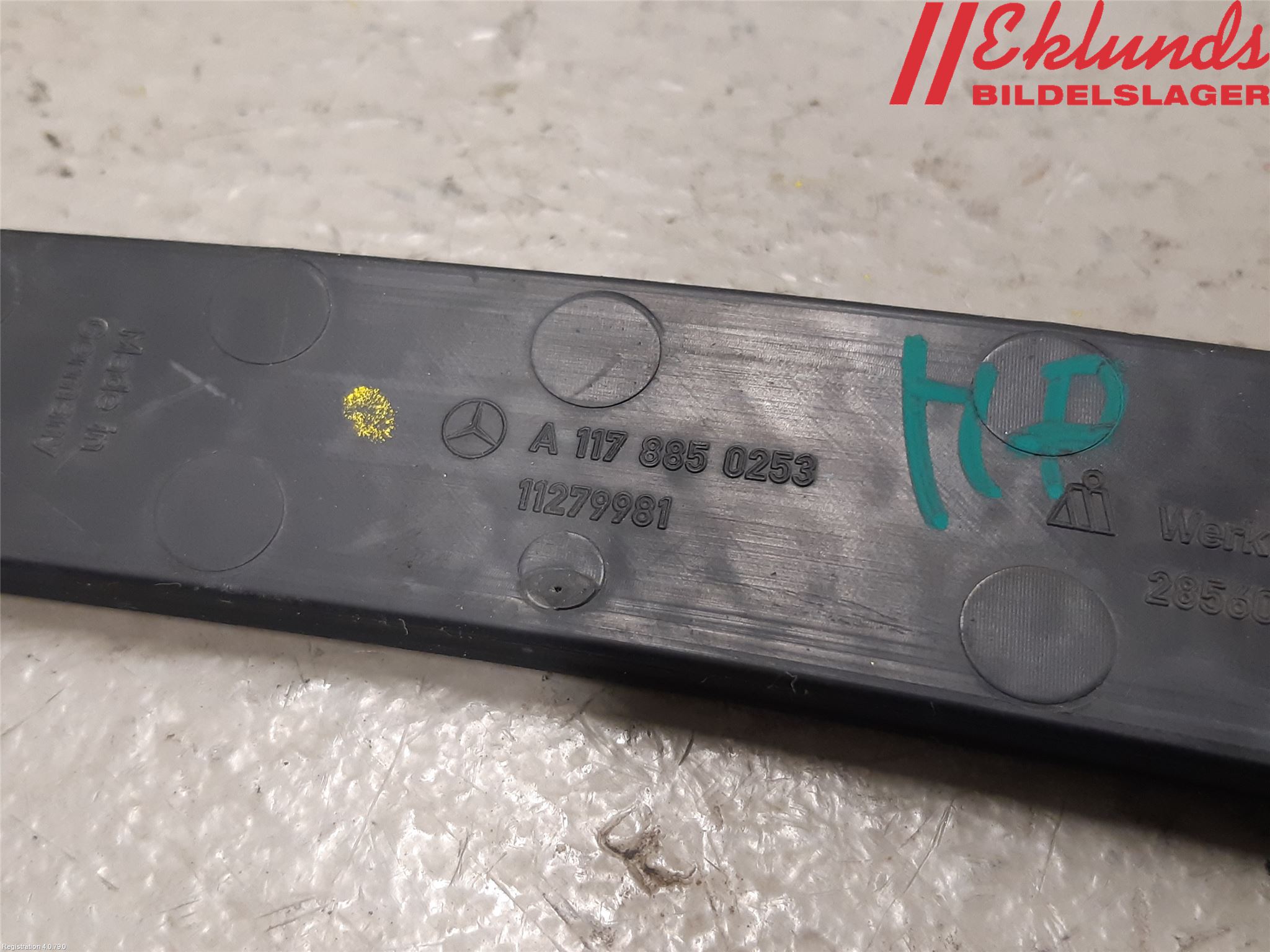 Mercedes-Benz MB CLA-KLASS (C117/X117) 13-19 Stöt Utfyllnad-List-Grill