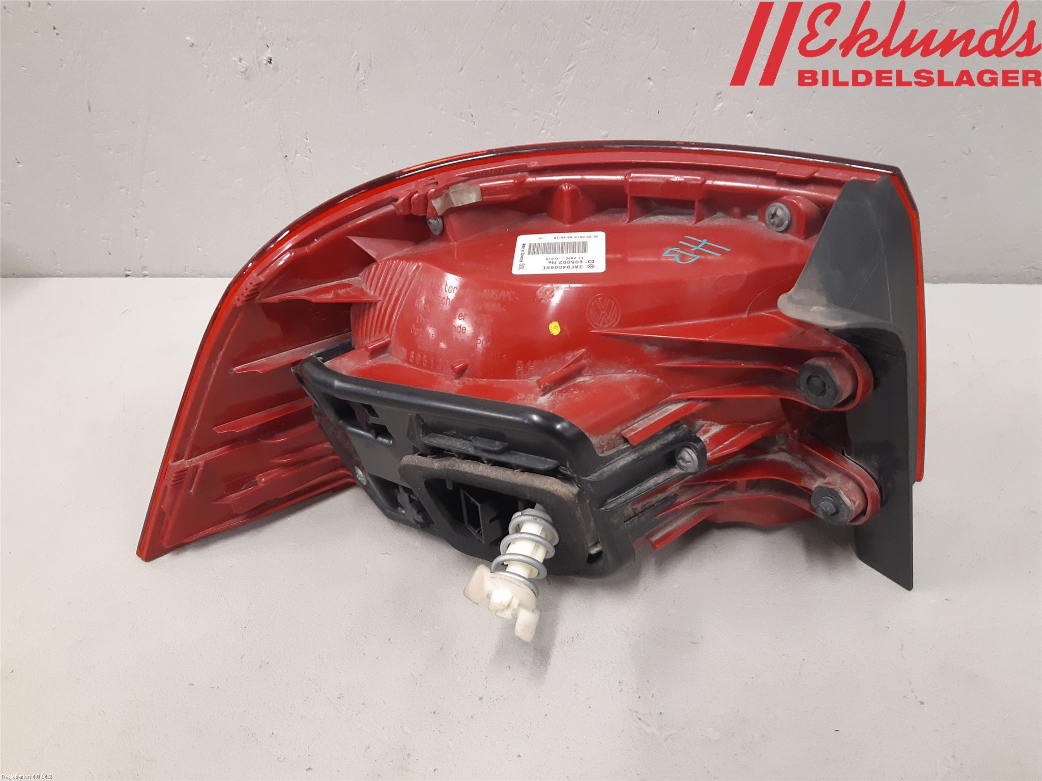 Volkswagen VW PASSAT 11-14 Bakljus Höger