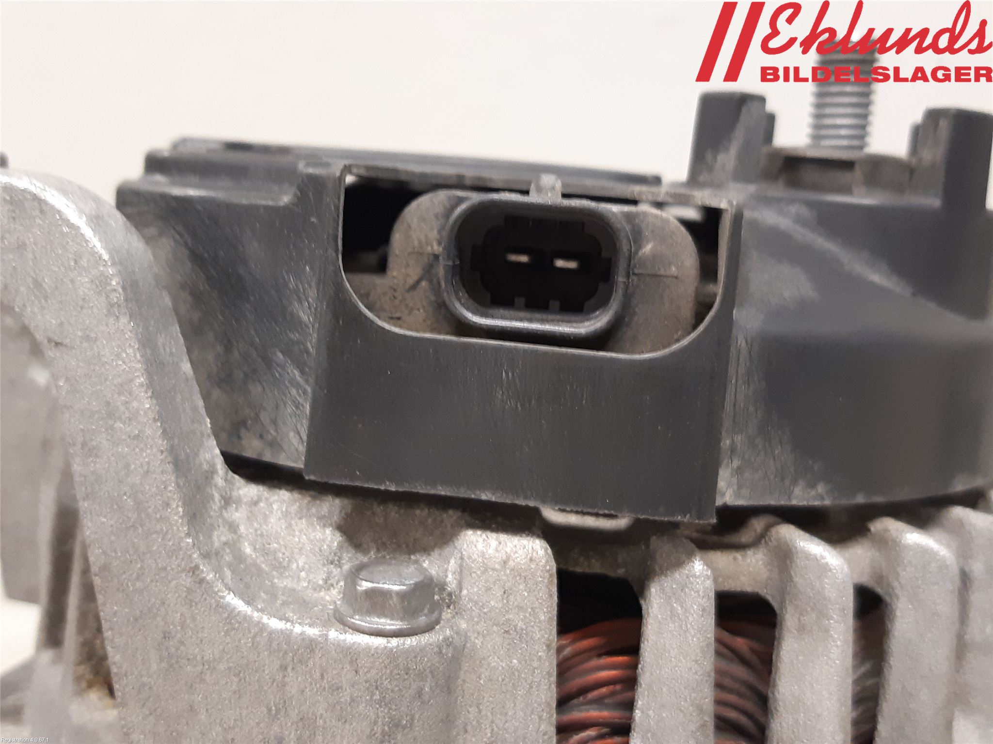 Opel ASTRA J 10-15 Generator