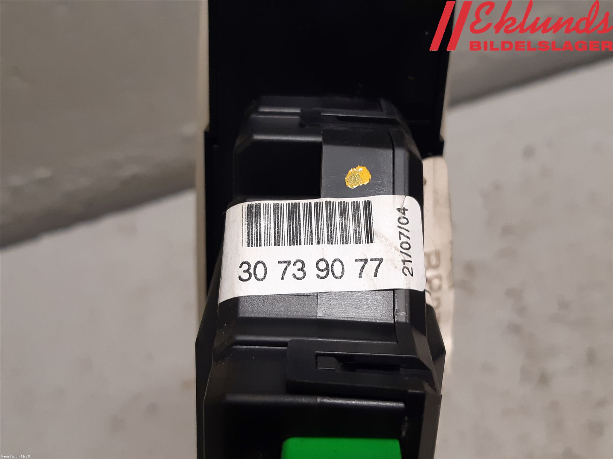 Volvo V70 05-08 Strömställare Elhiss