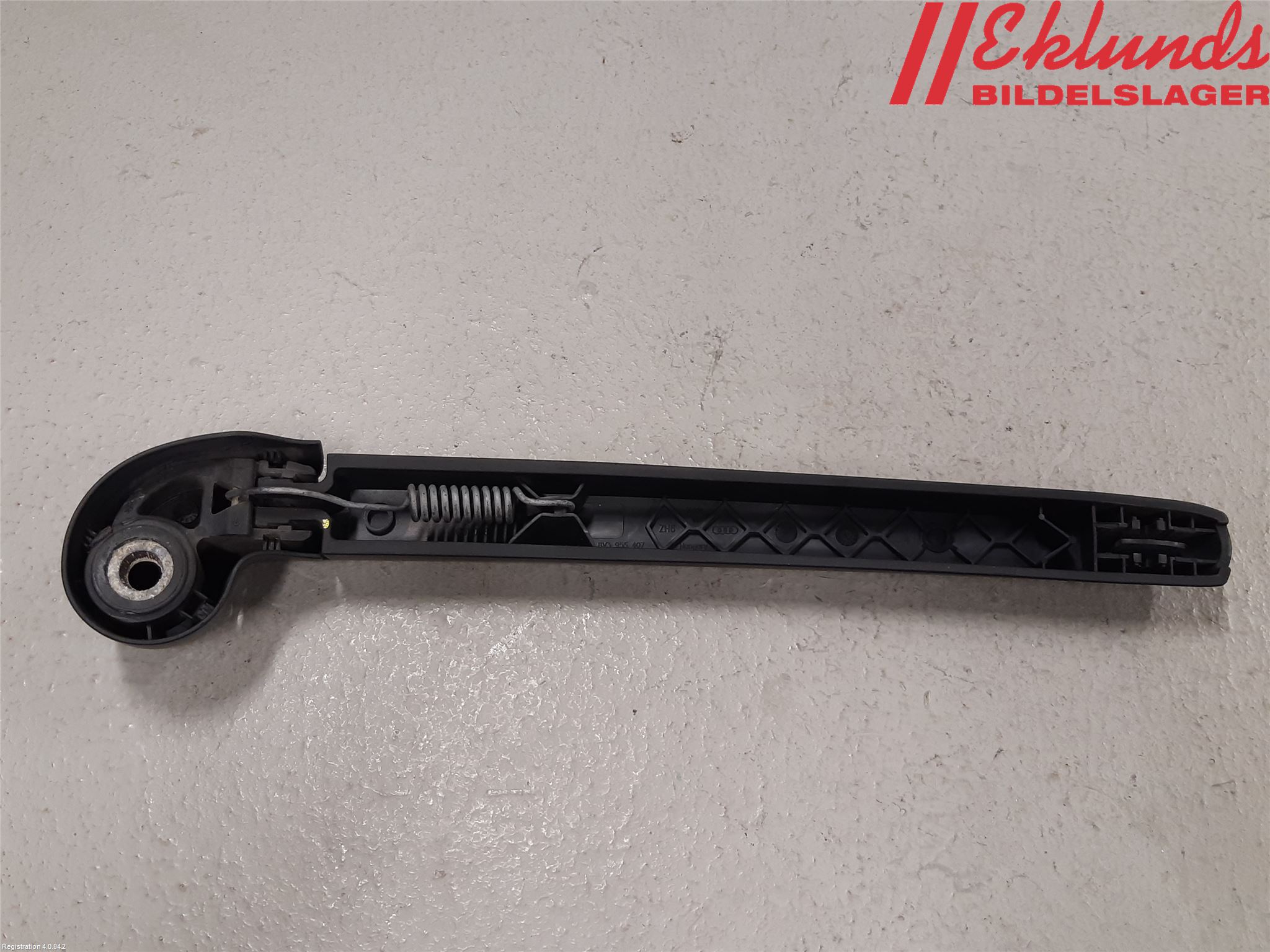 Audi A3/S3 8V 13-20 Torkararm-Bakruta