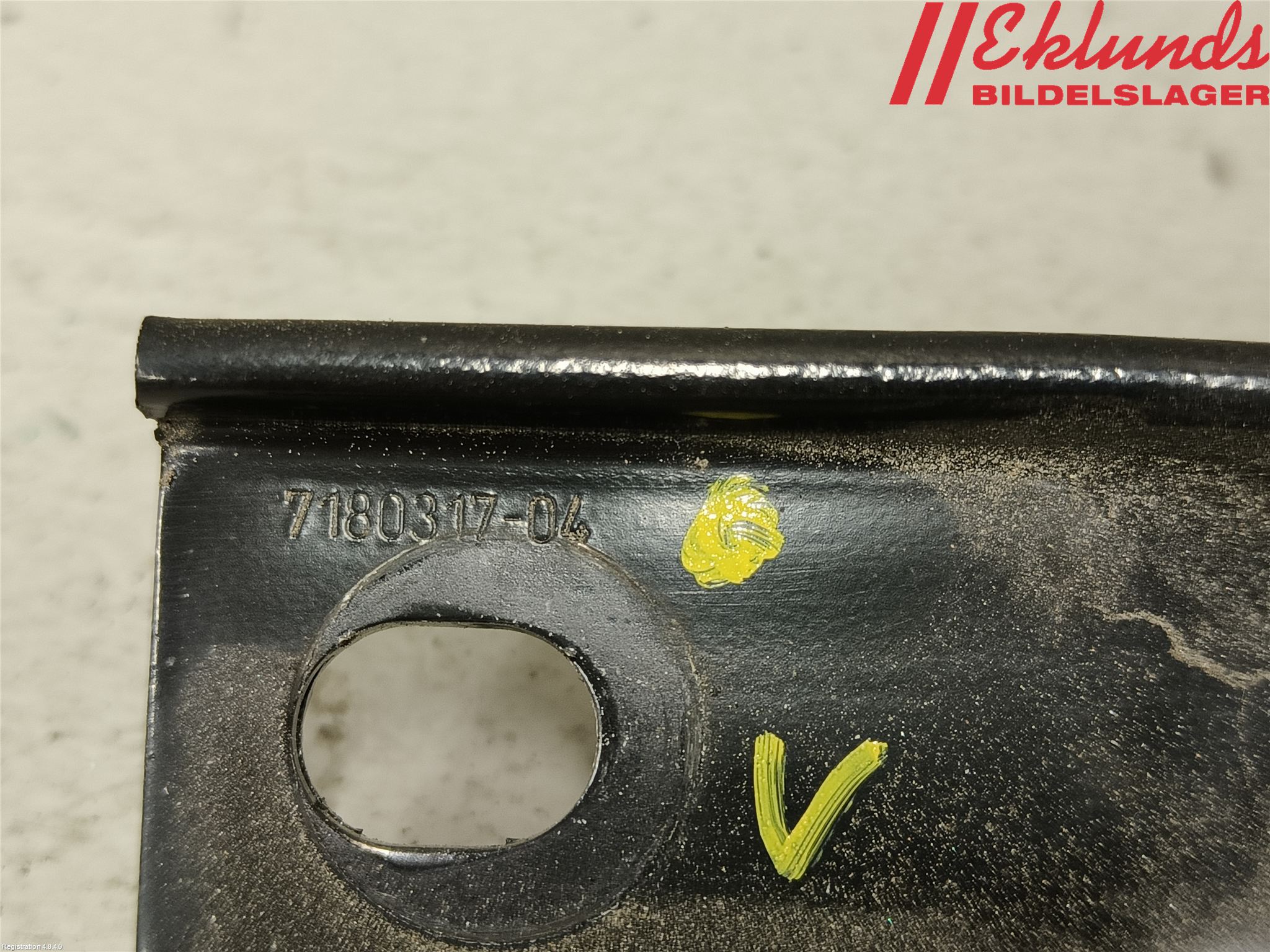 BMW 5 F10/F11/F18 09-17 Momentstag Fram