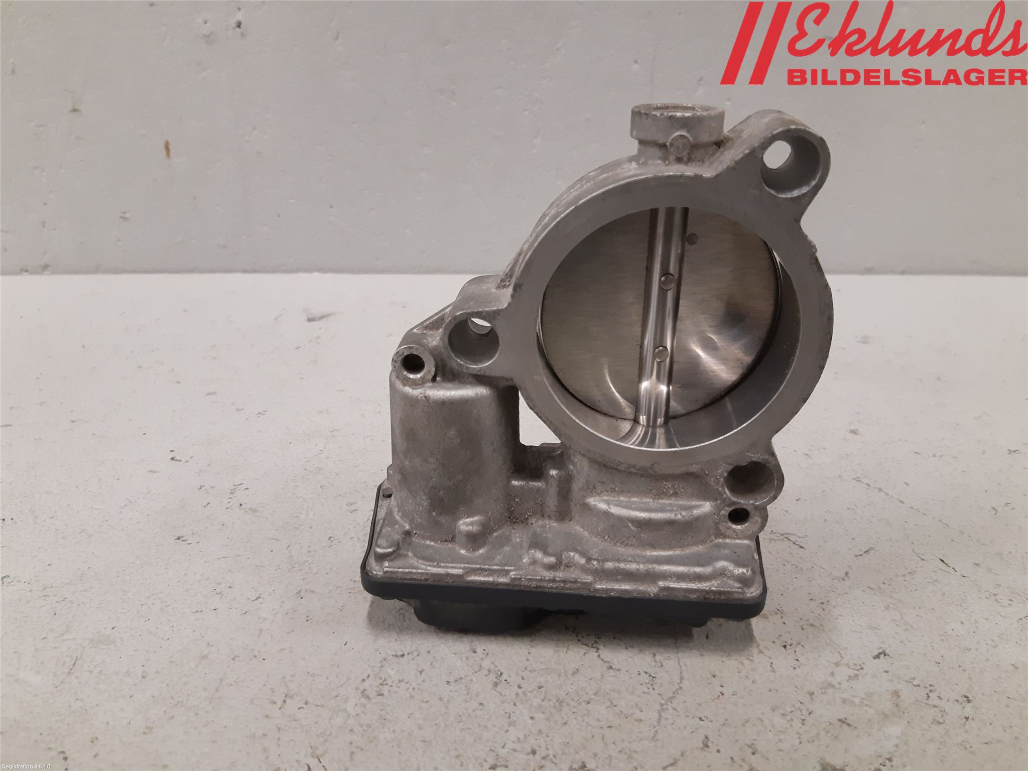 BMW 5 G30/G31/F90 17-23 Injspjällhus