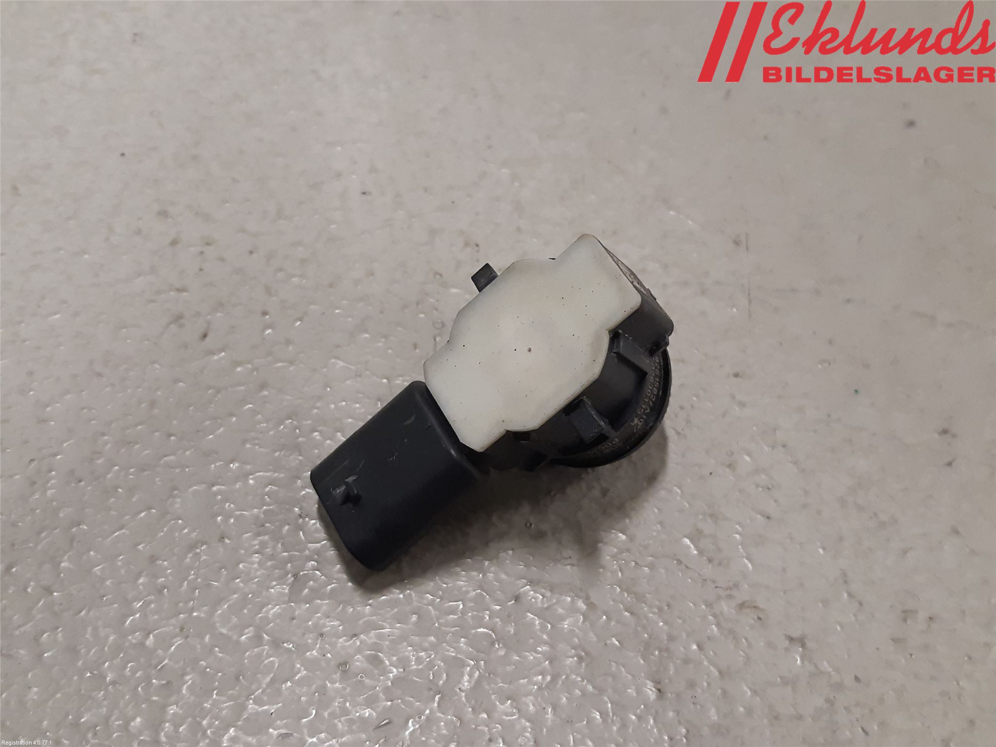 BMW 3 F30/F31/F80 12-19 Parkeringshjälp Backsensor