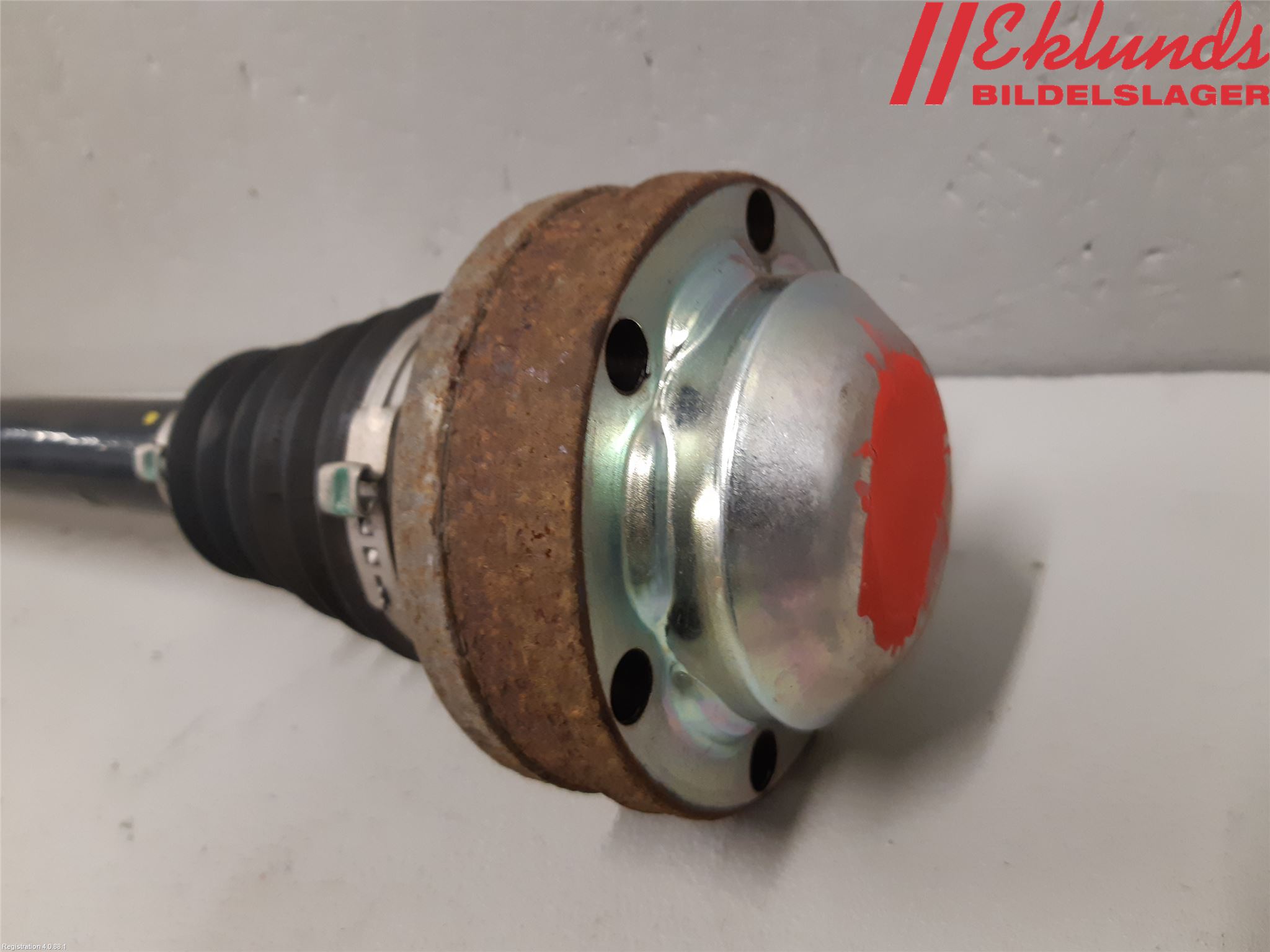Audi Q5 09-16 Drivaxel Bak Vänster