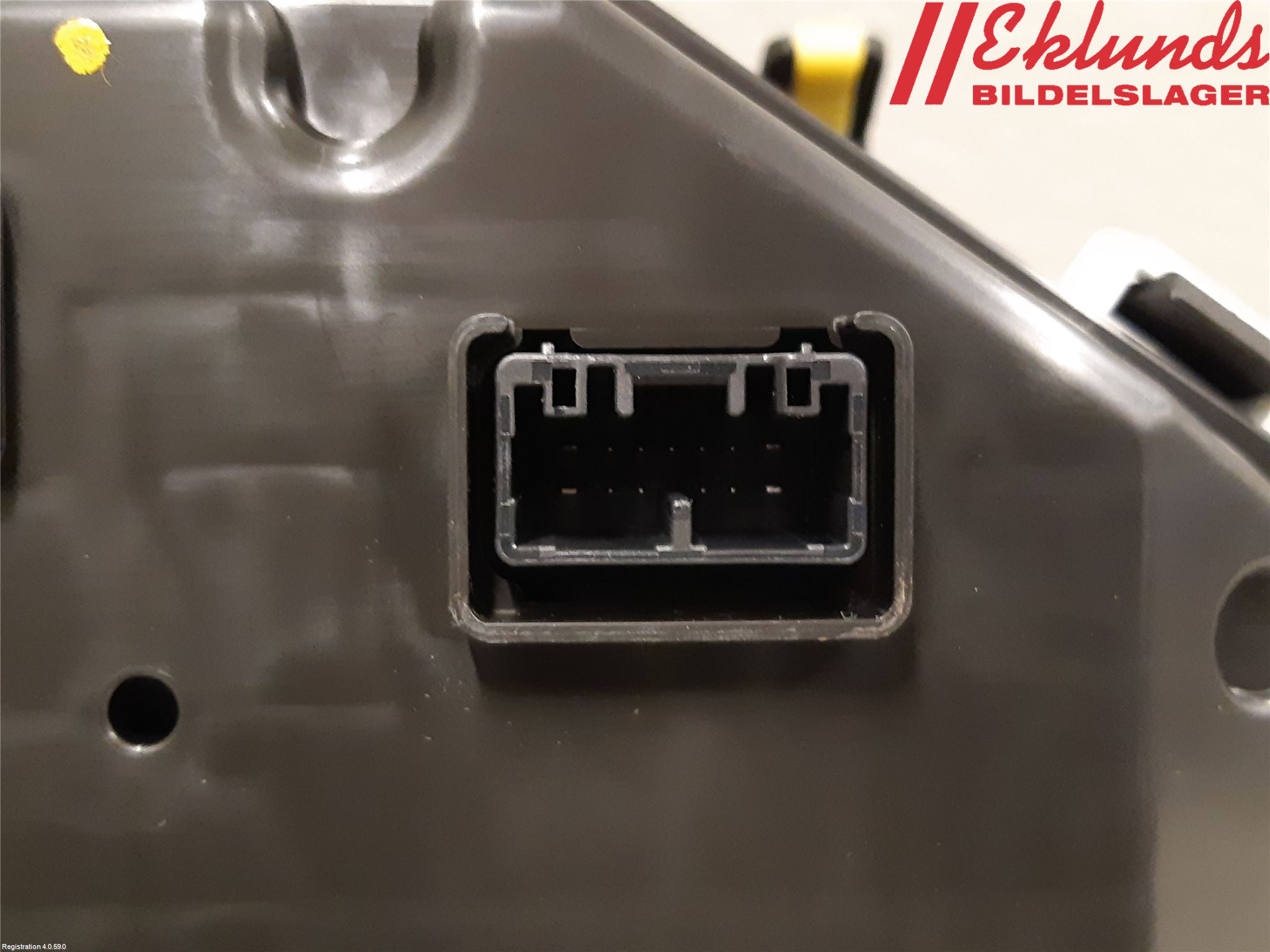 Toyota YARIS XP130 15-20 Instrument Komb