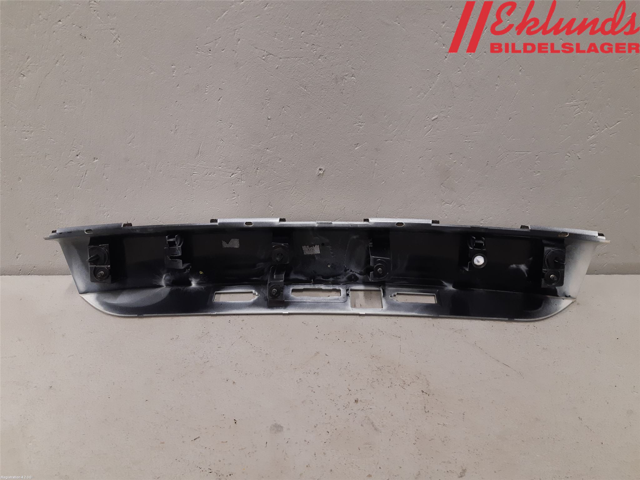 Peugeot 2008/E-2008 20- List Bak-Baklucka