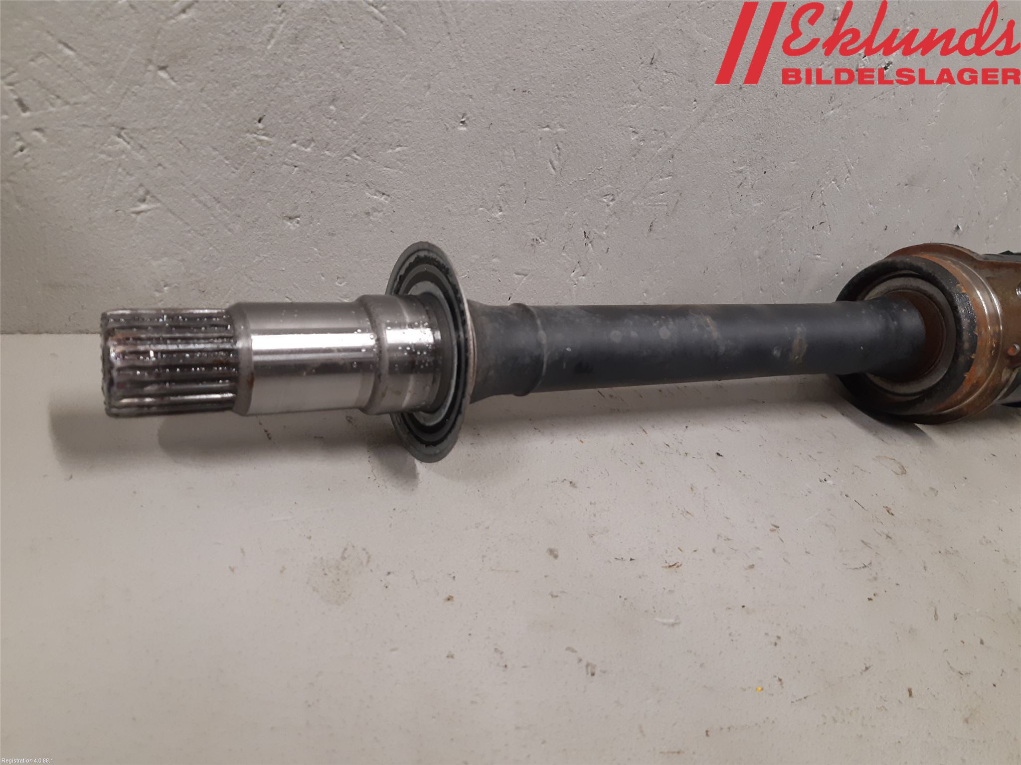 Toyota RAV4 19- Drivaxel Fram Höger