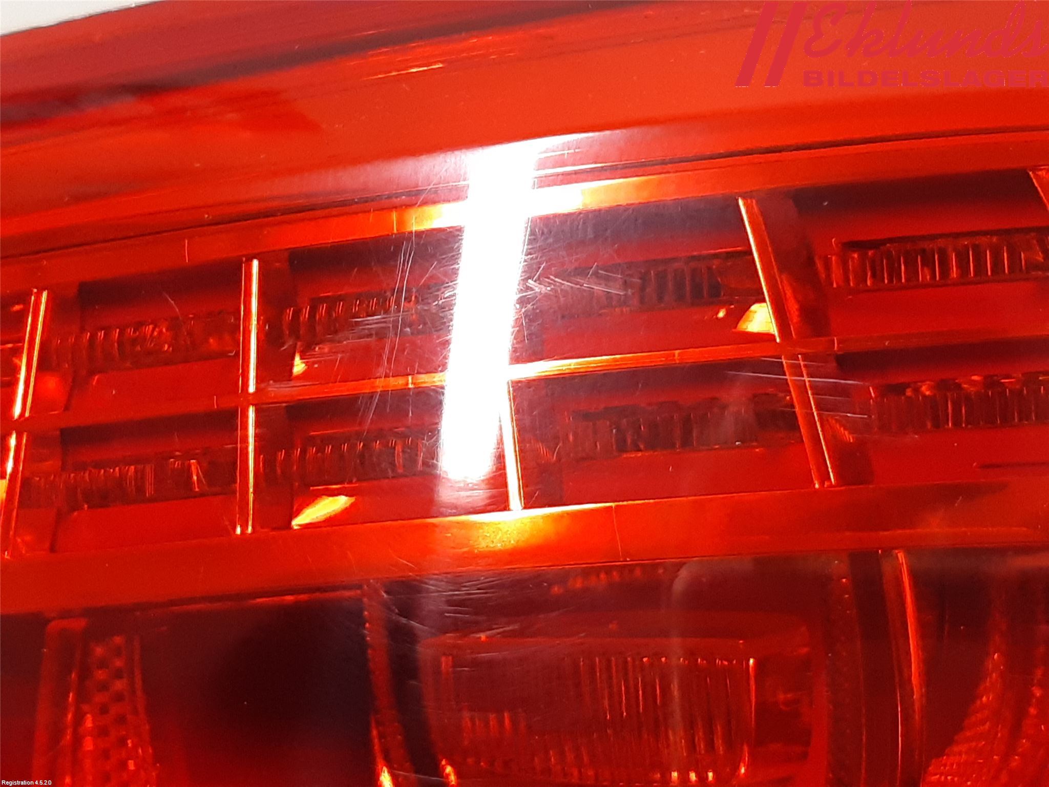 Volkswagen VW PASSAT 11-14 Bakljus Höger
