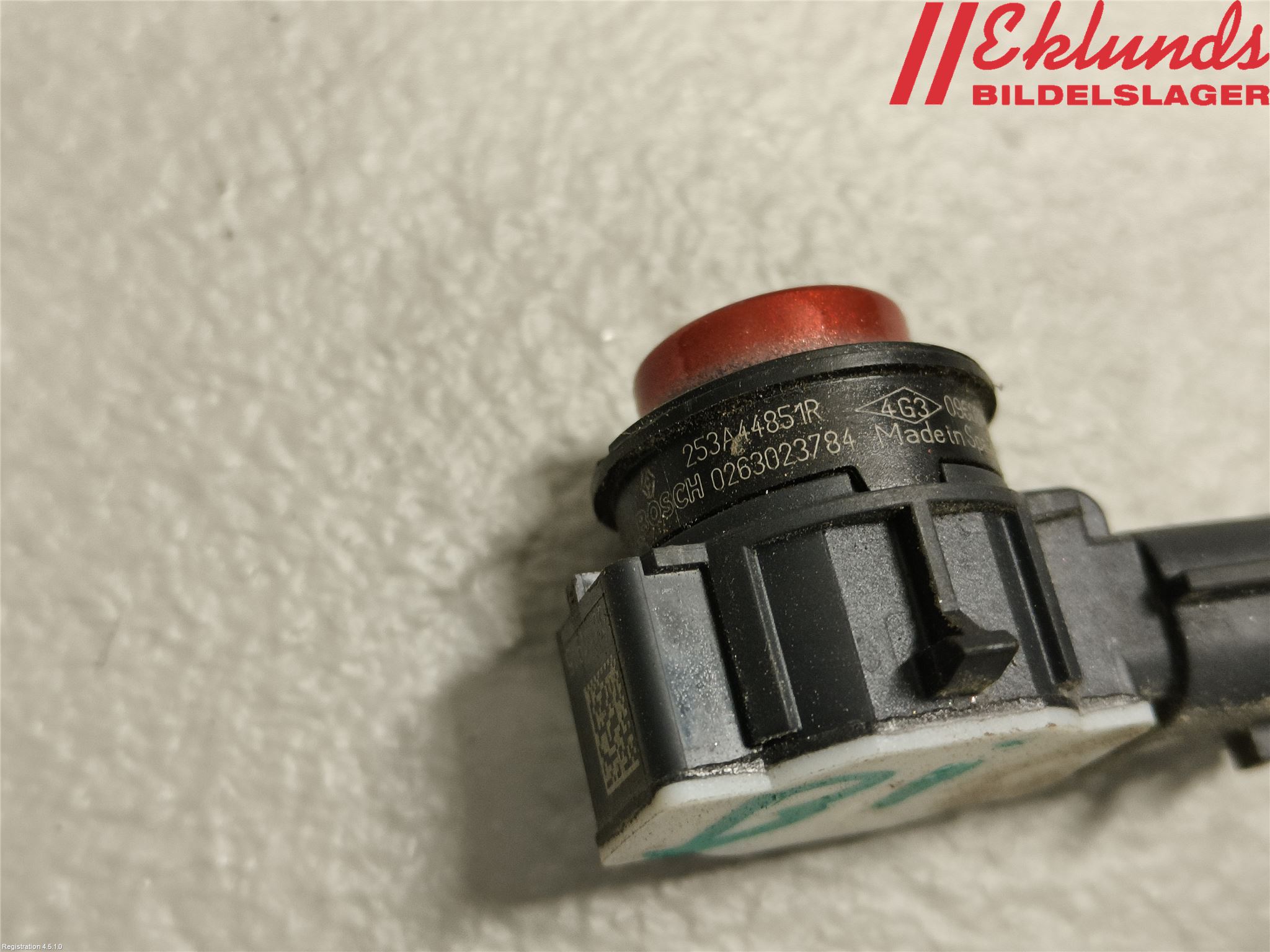 Renault CLIO IV 16-19 Parkeringshjälp Backsensor