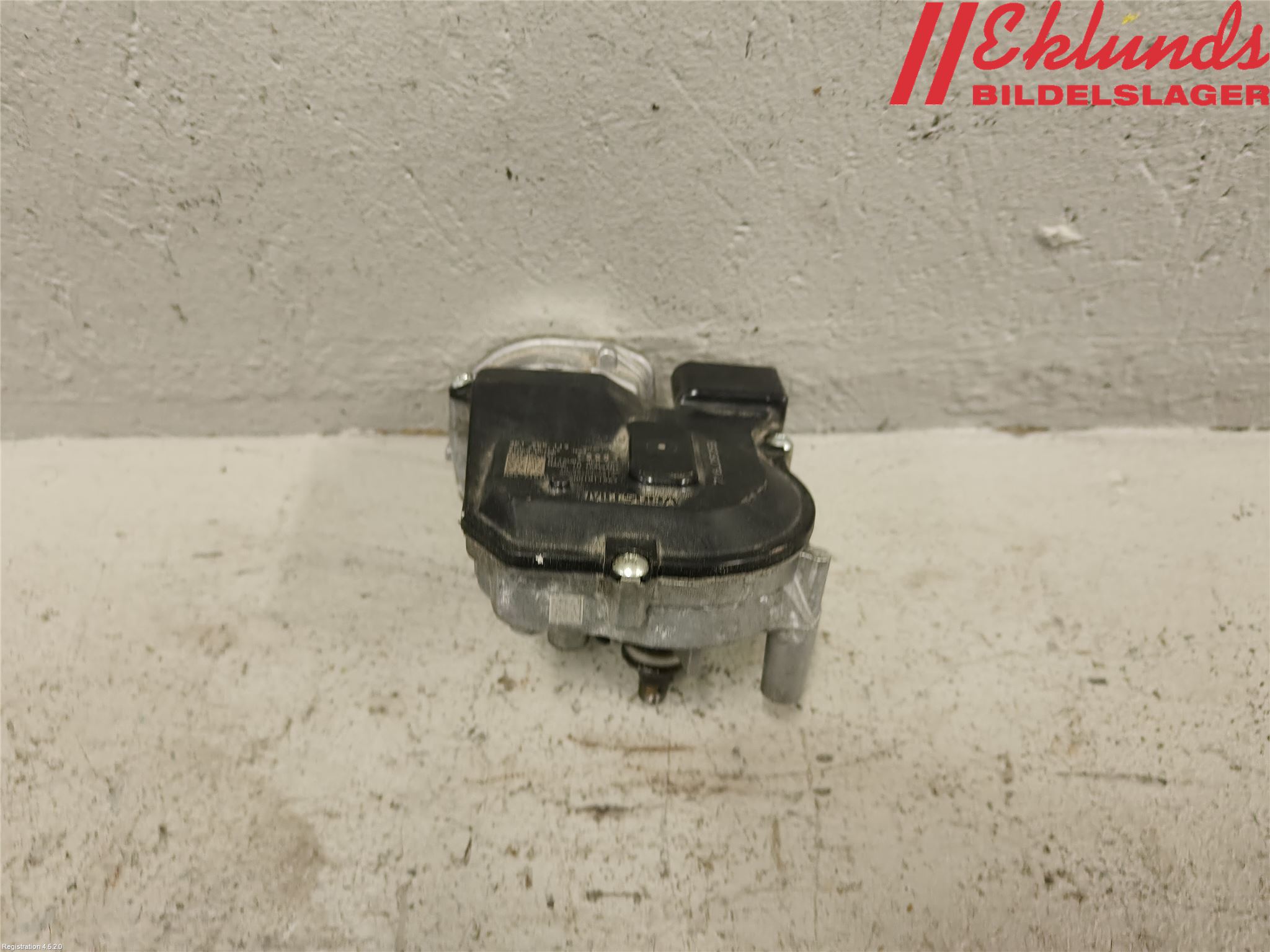 Audi A6 F2/C8 19- Torkarmotor Vindruta