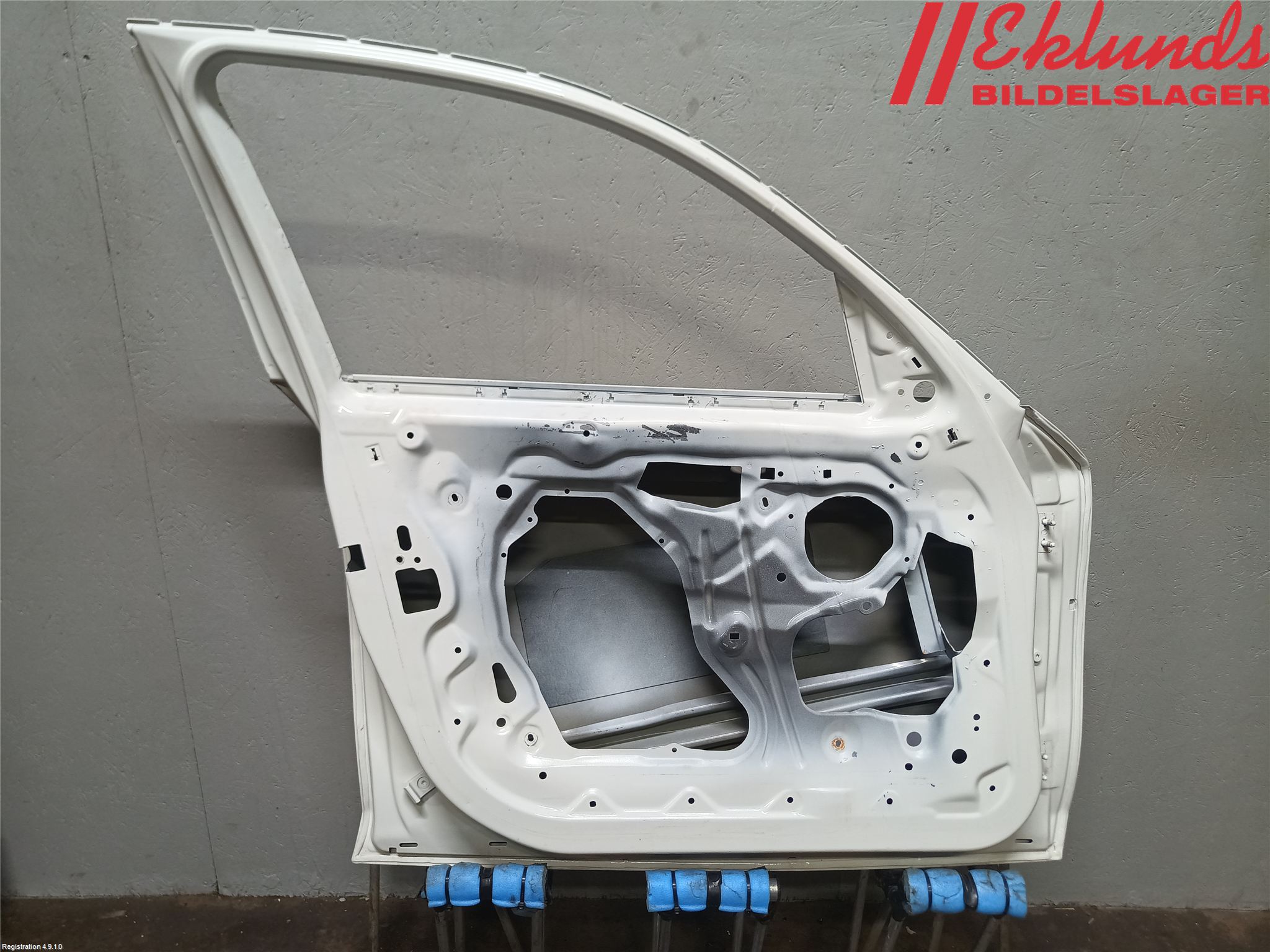 BMW 1 E87/81 5D/3D 03-11 Dörr Fram Vänster