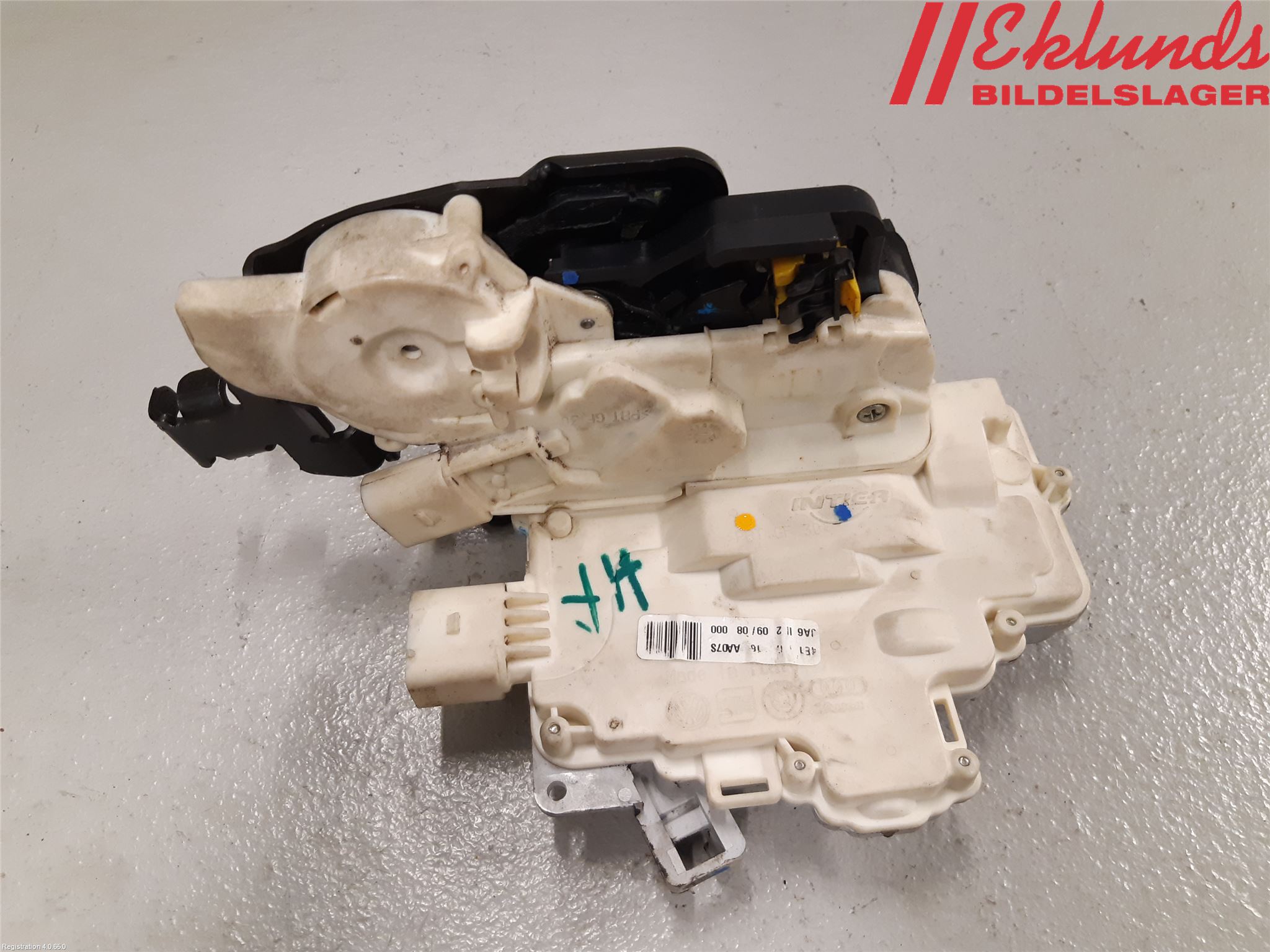 Audi A8/S8 4E  02-09 Låskista-Dörrlås