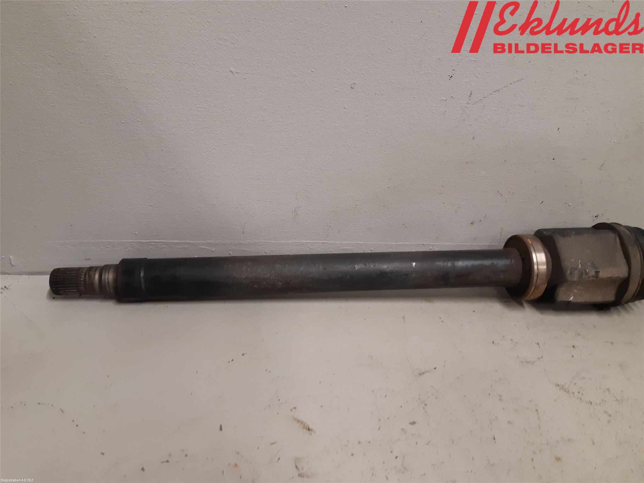 Volvo V70 08-13 Drivaxel Fram Höger