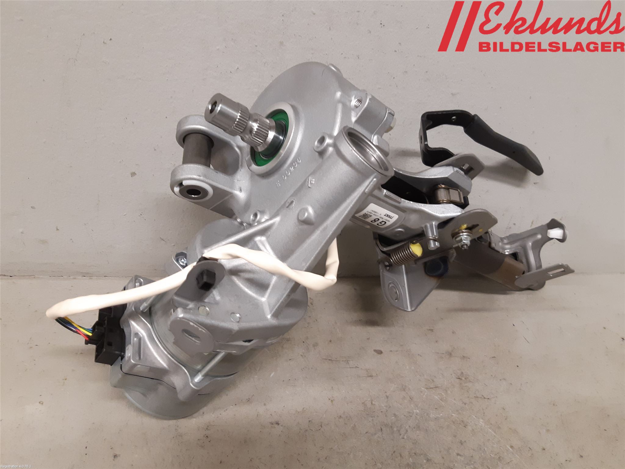 Lexus UX/300e 19- Rattaxelagg Med Inb Servo